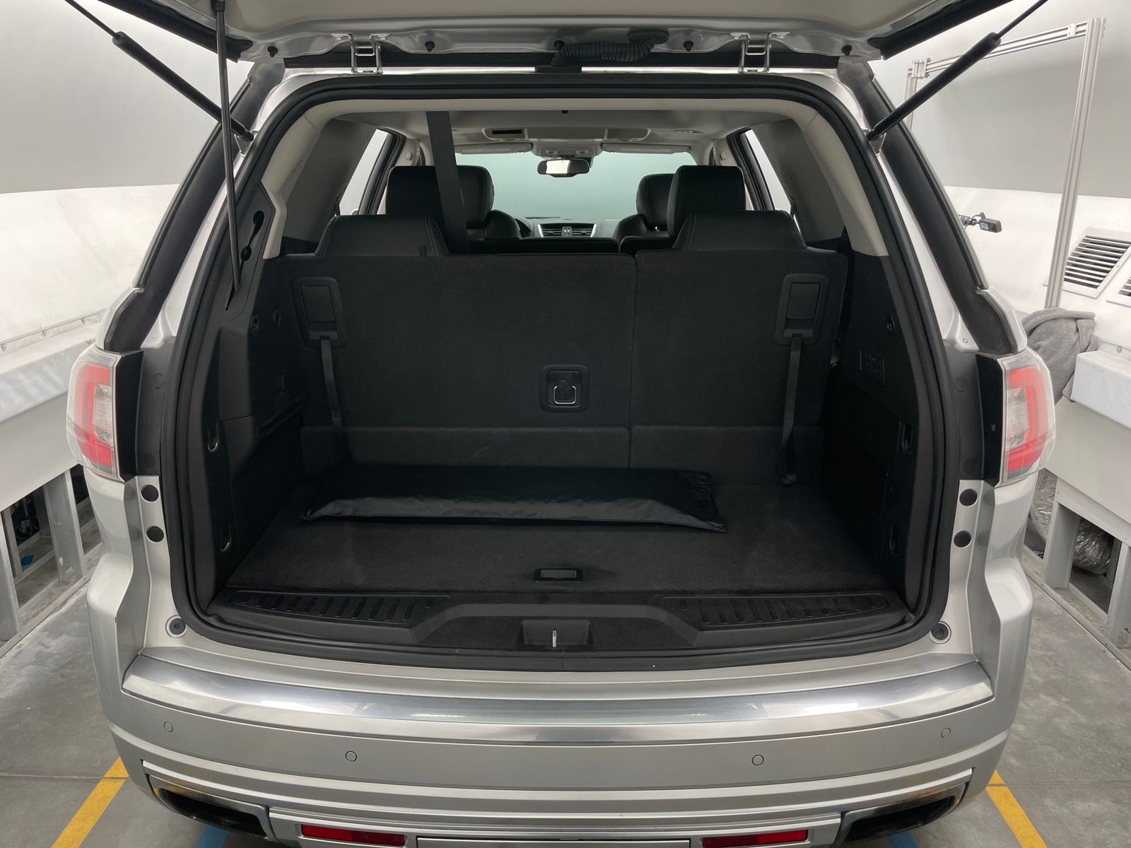 Thumbnail: 2016 GMC Acadia - 6