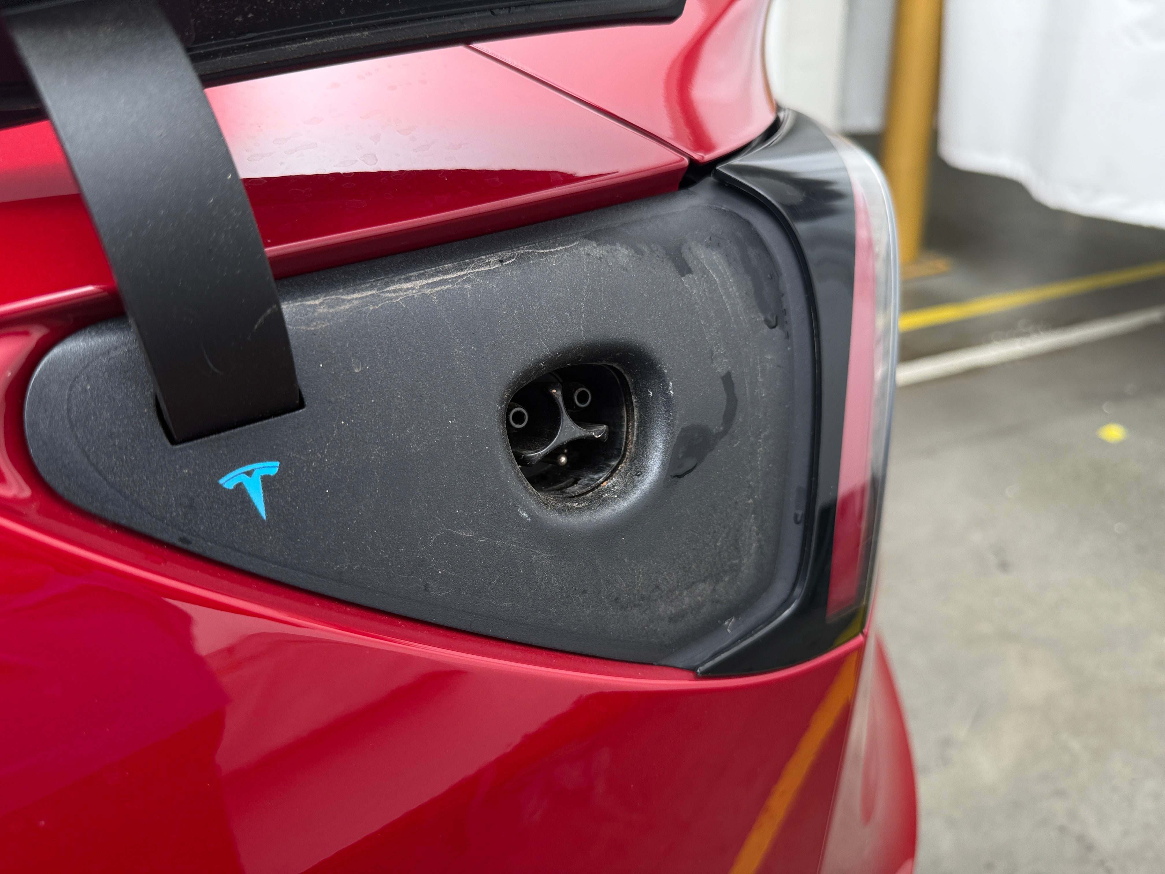 Used 2018 Tesla Model 3 Long Range with VIN 5YJ3E1EA8JF053067 for sale in Oak Creek, WI