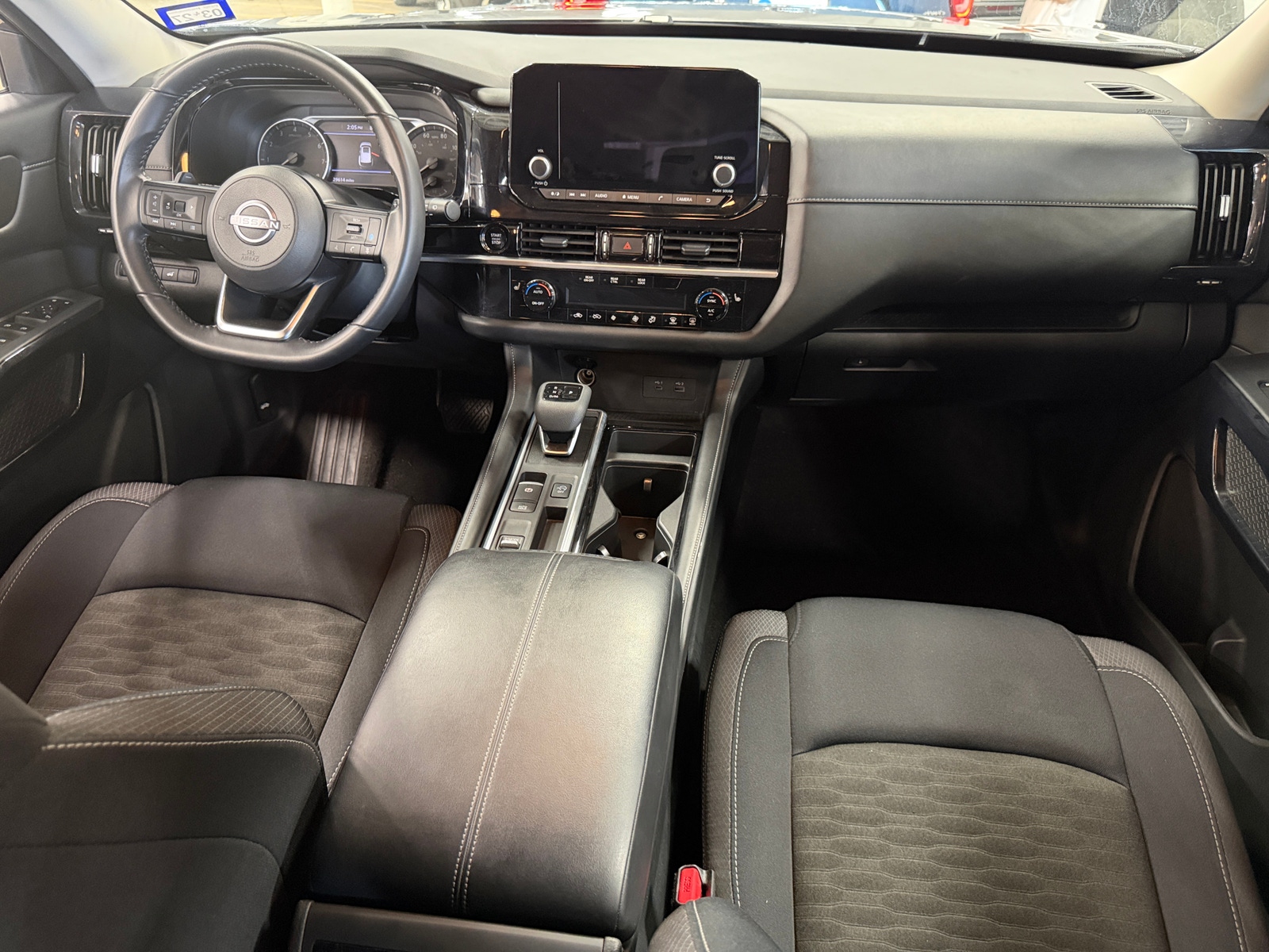 Thumbnail: 2025 Nissan Pathfinder - 3