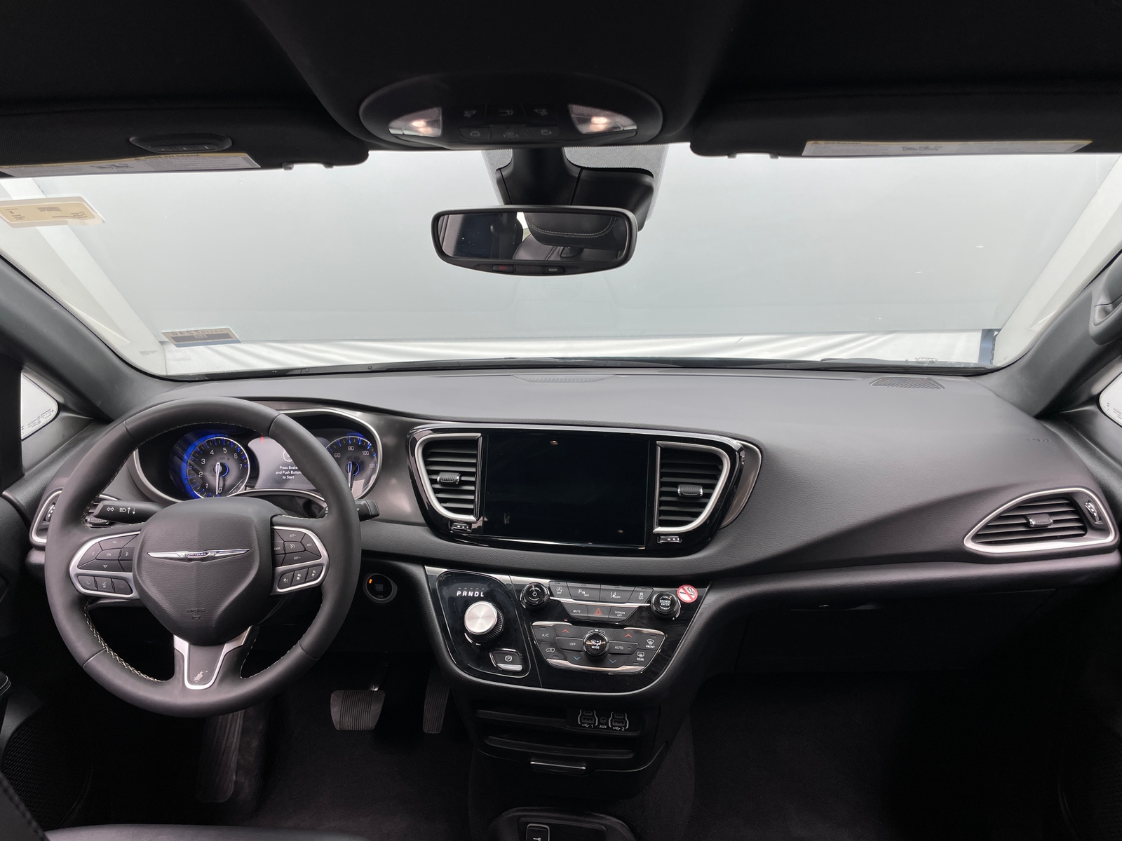Thumbnail: 2025 Chrysler Pacifica - 2