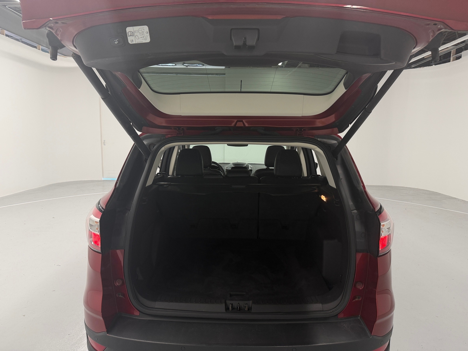 Thumbnail: 2018 Ford Escape - 6