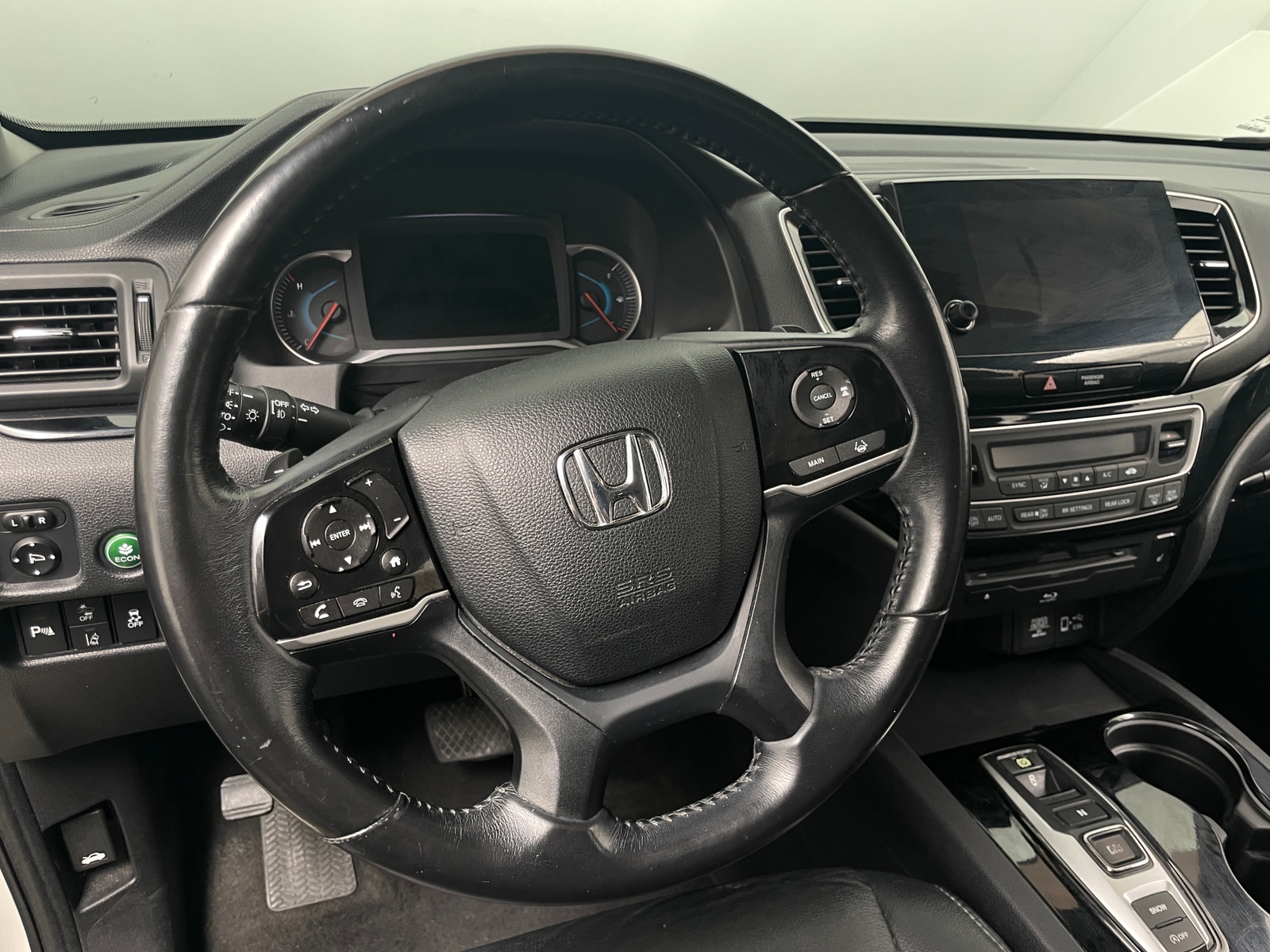 Thumbnail: 2019 Honda Pilot - 4