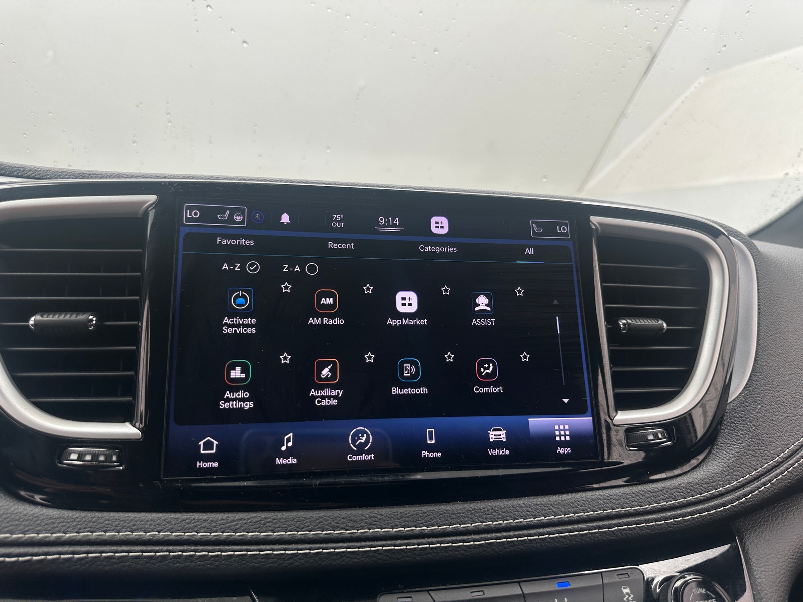 Thumbnail: 2021 Chrysler Pacifica - 3
