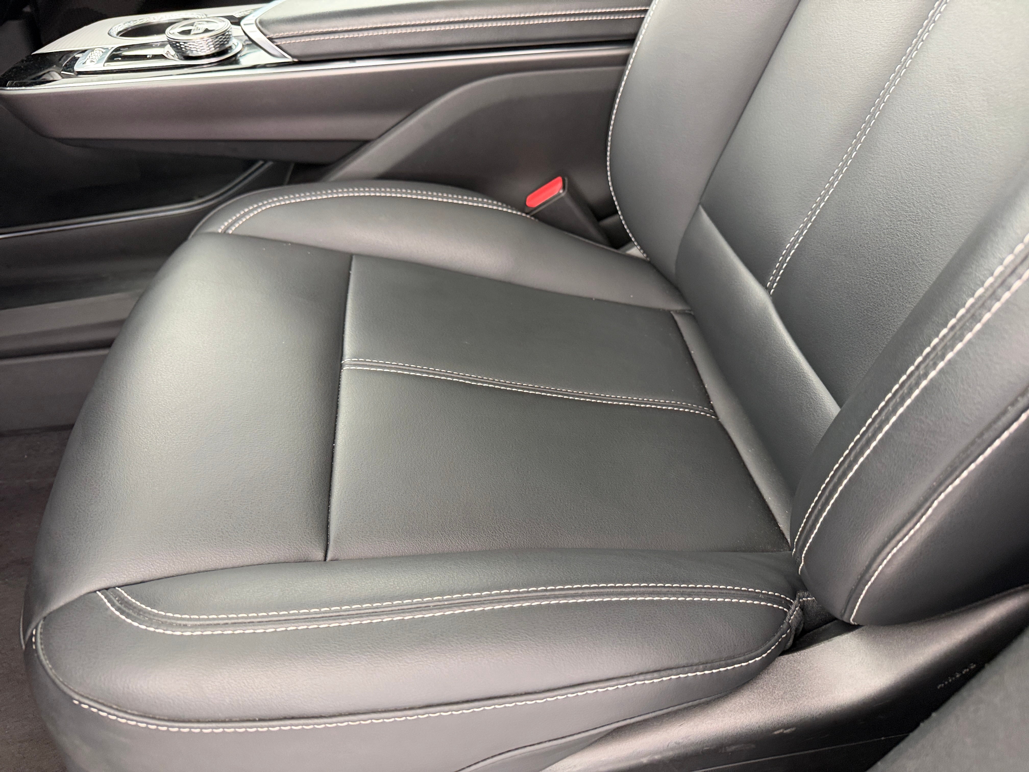 2024 Cadillac LYRIQ Tech - Photo 28