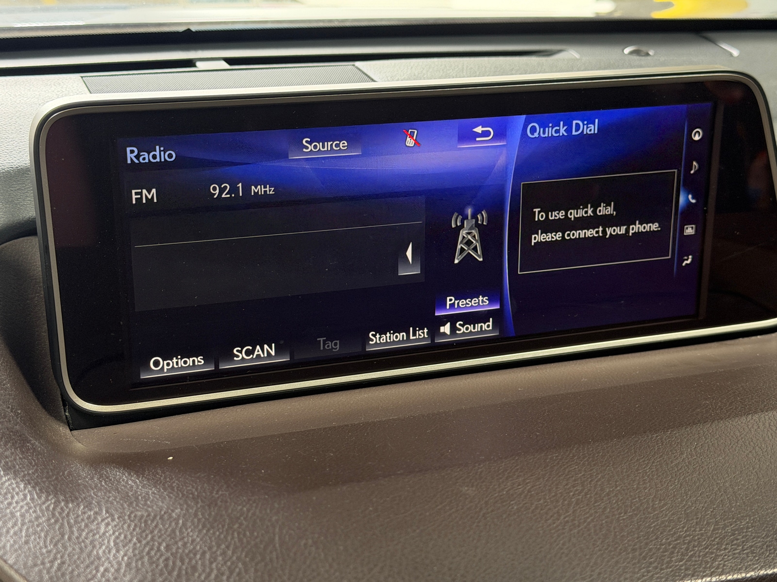 Thumbnail: 2016 Lexus RX - 3