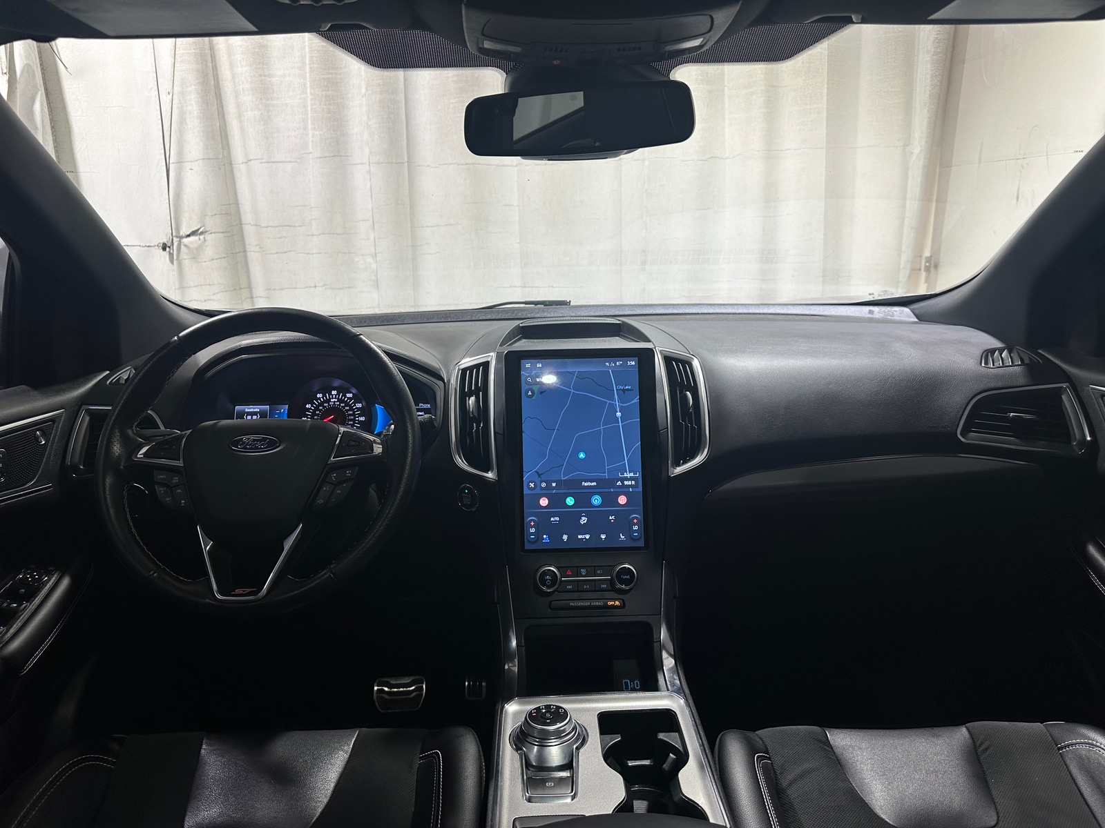 Thumbnail: 2022 Ford Edge - 2