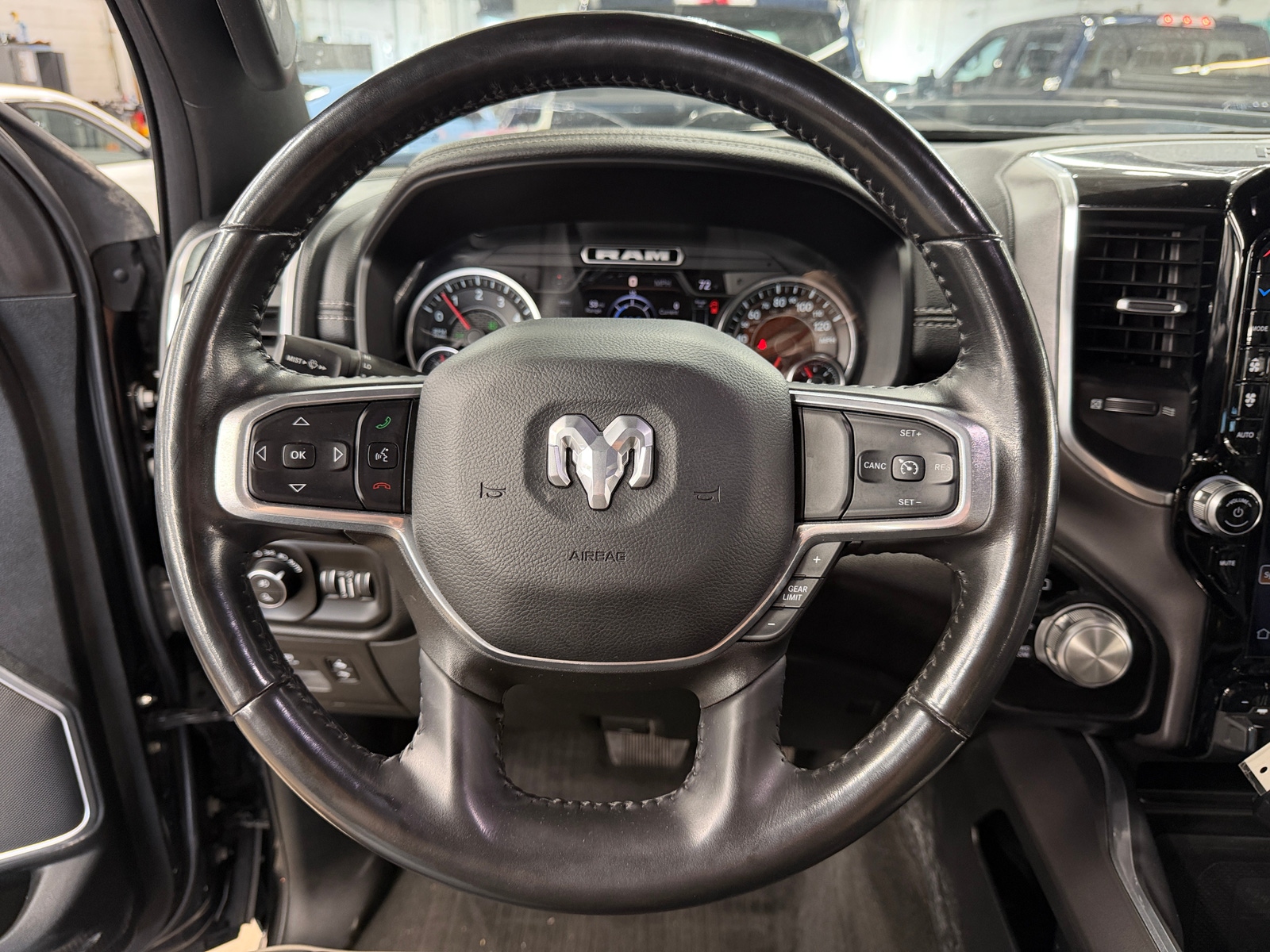 Thumbnail: 2022 RAM 1500 - 4