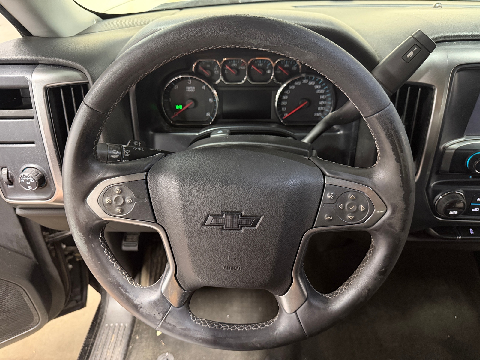 Thumbnail: 2015 Chevrolet Silverado 1500 - 5