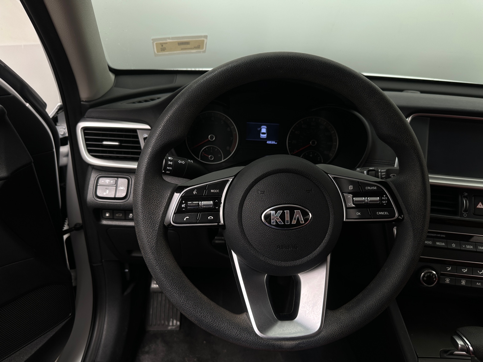 Thumbnail: 2019 Kia Optima - 5