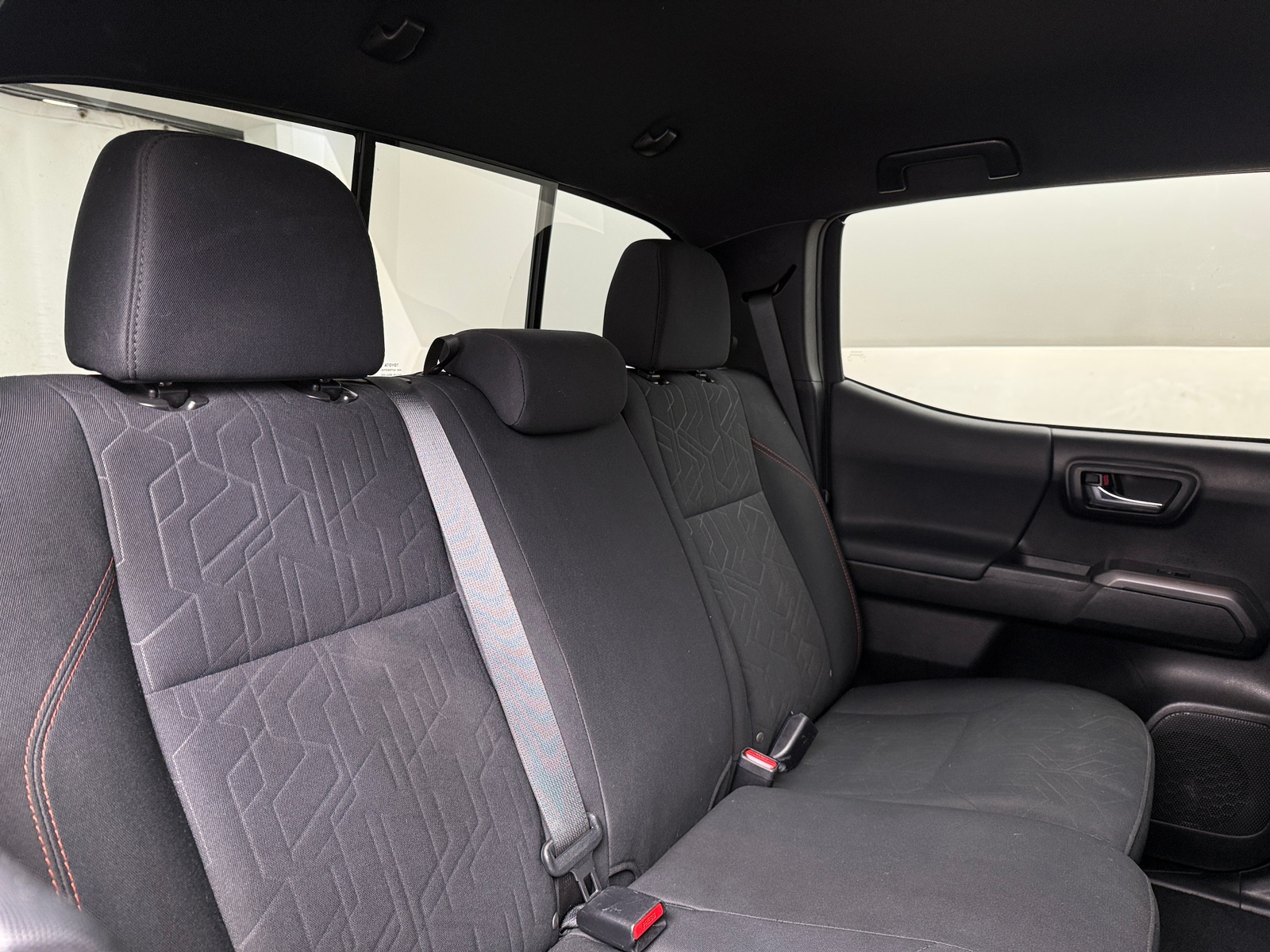 Thumbnail: 2020 Toyota Tacoma - 6