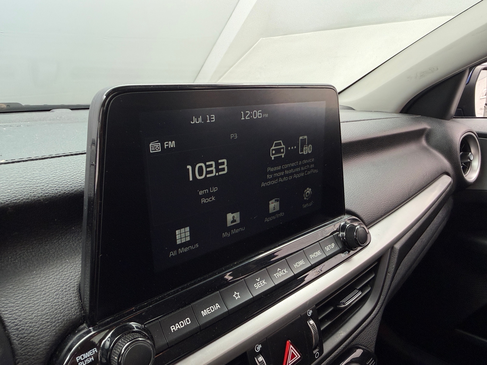 Thumbnail: 2019 Kia Forte - 4