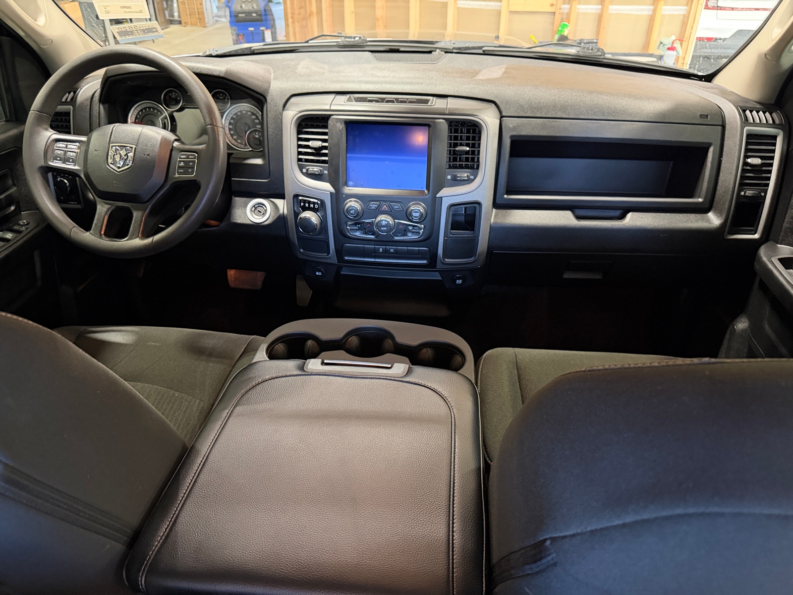 Thumbnail: 2021 RAM 1500 Classic - 3