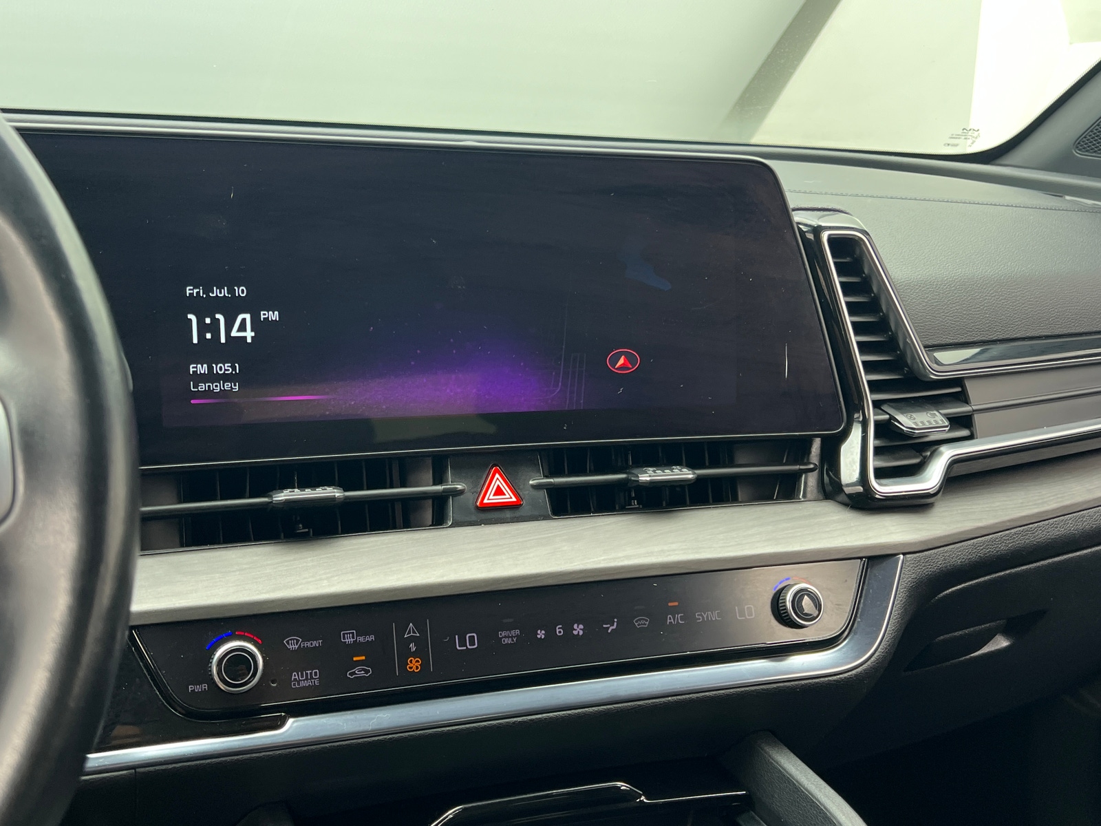 Thumbnail: 2023 Kia Sportage - 3