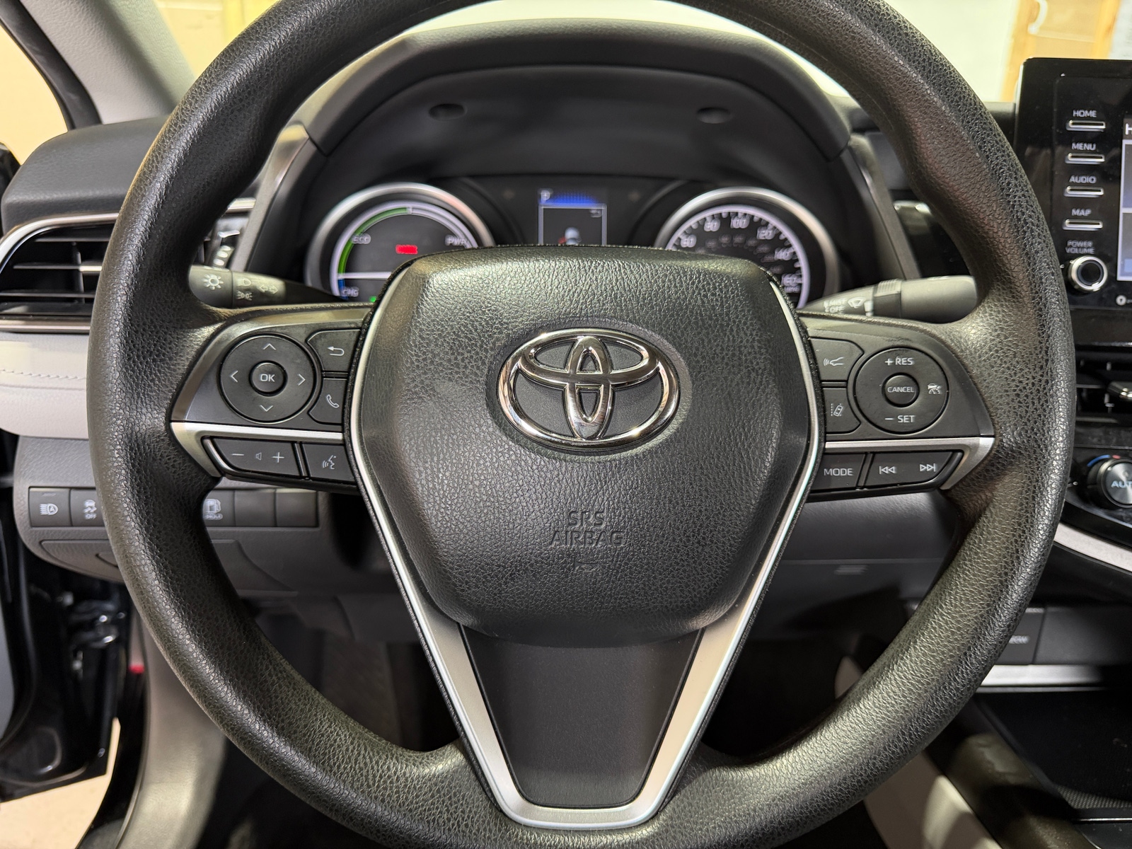 Thumbnail: 2022 Toyota Camry - 5