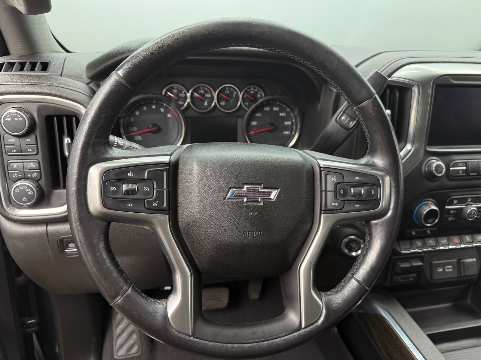Thumbnail: 2021 Chevrolet Silverado 1500 - 5