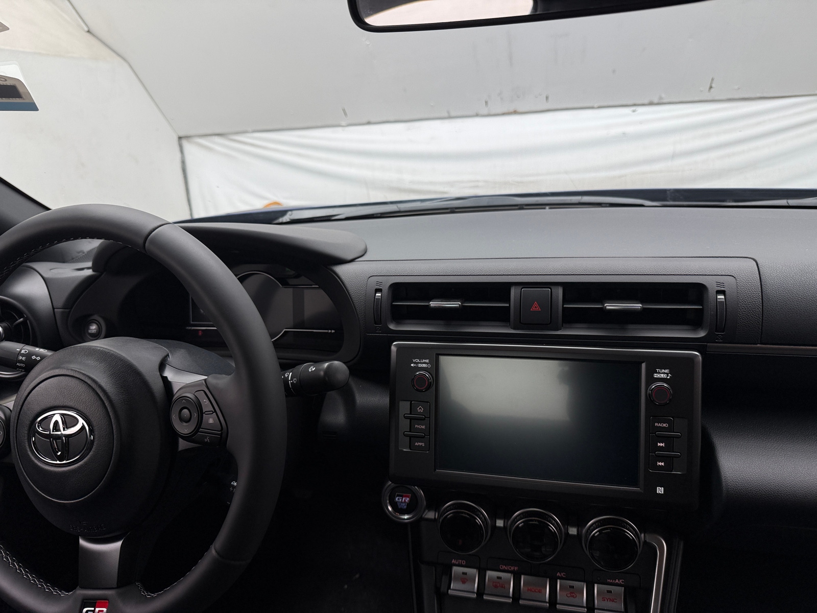 Thumbnail: 2024 Toyota GR86 - 3