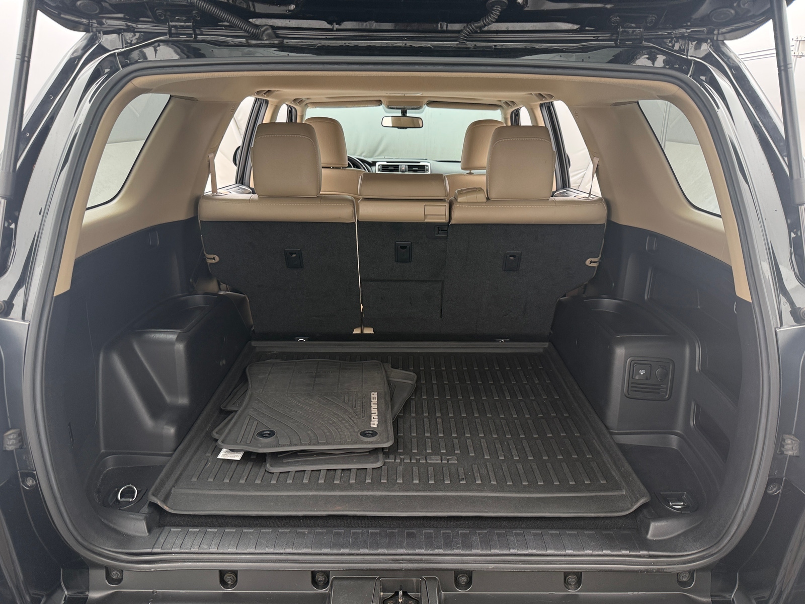 Thumbnail: 2013 Toyota 4Runner - 7