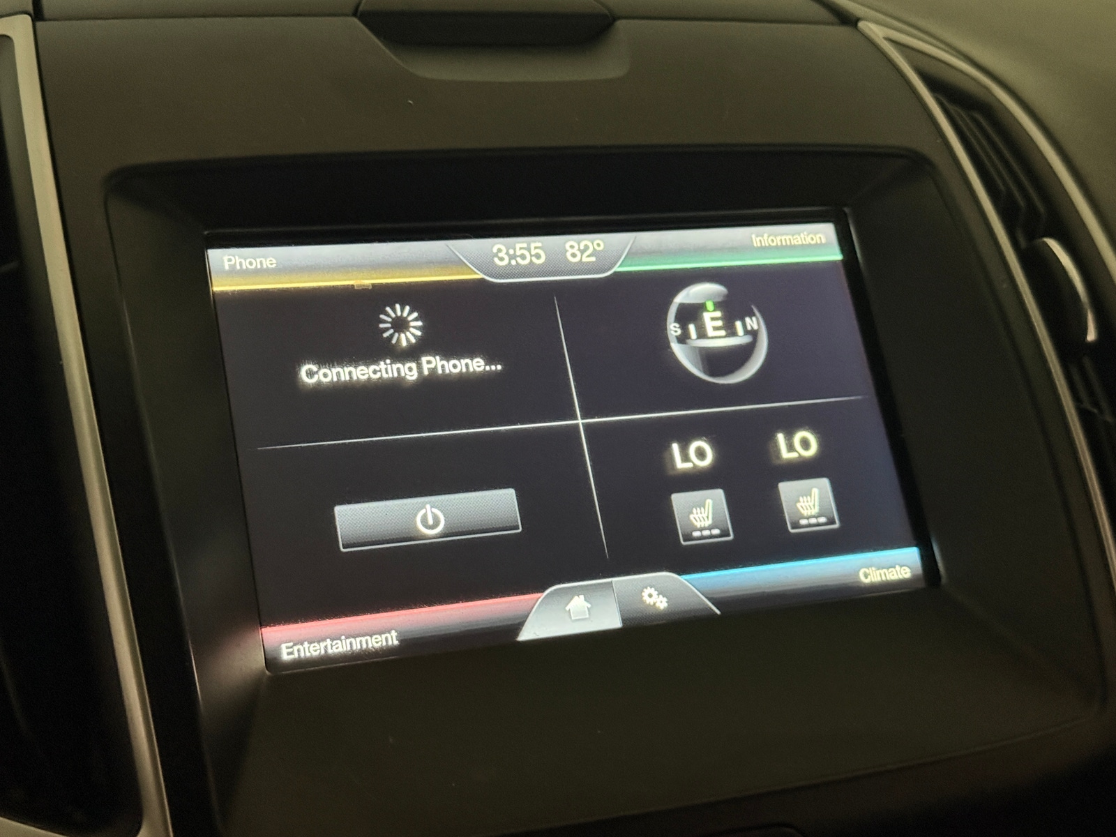Thumbnail: 2015 Ford Edge - 3