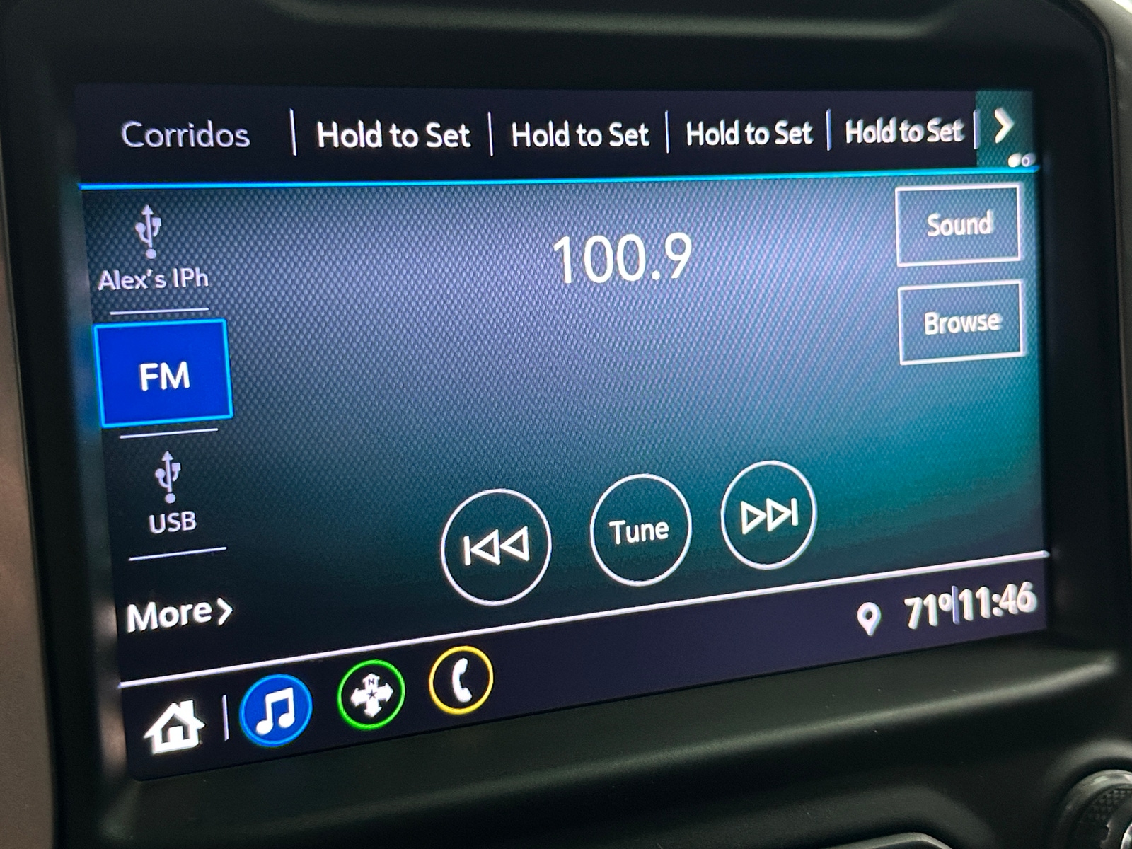 Thumbnail: 2019 Chevrolet Silverado 1500 - 4