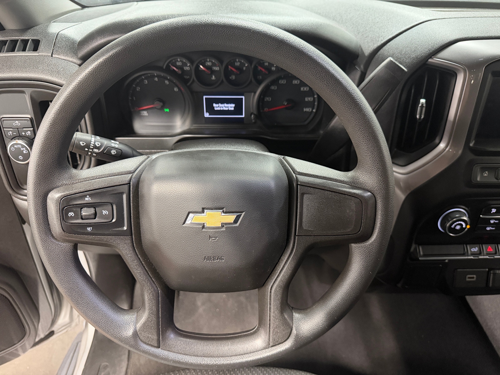Thumbnail: 2020 Chevrolet Silverado 1500 - 5