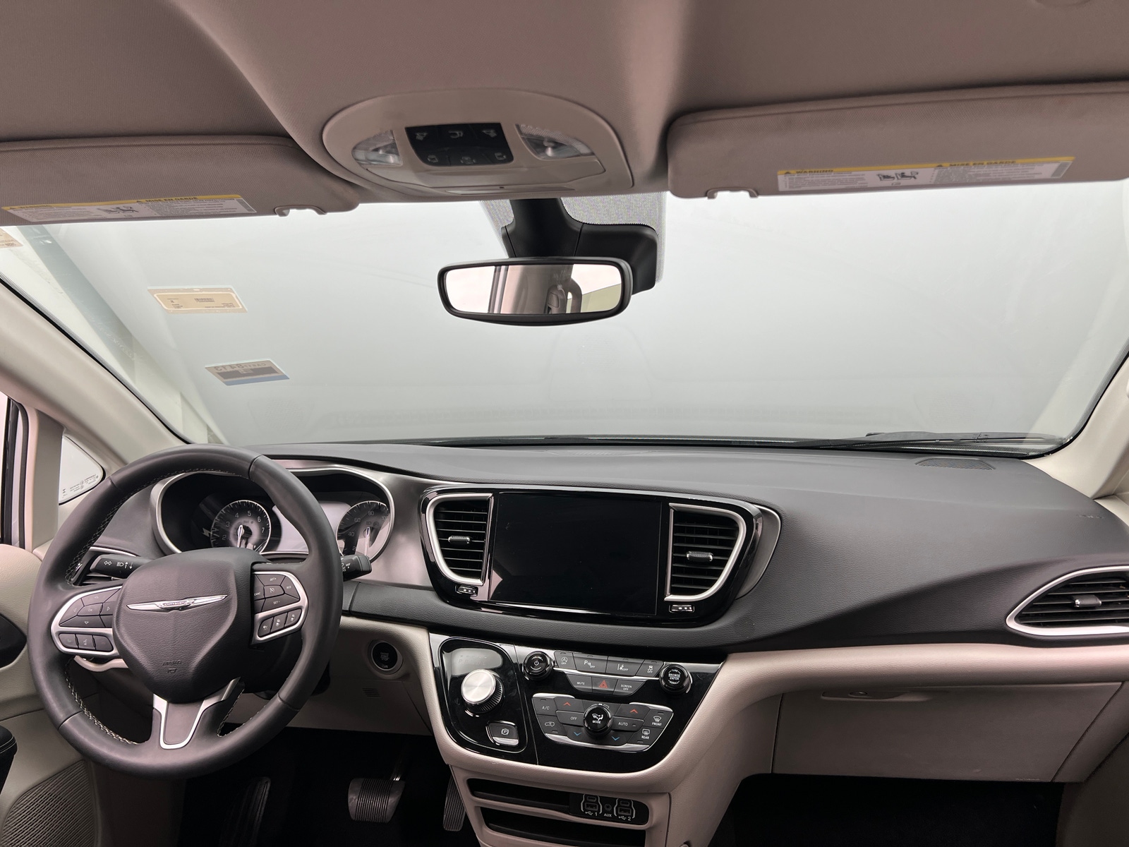 Thumbnail: 2024 Chrysler Pacifica - 2