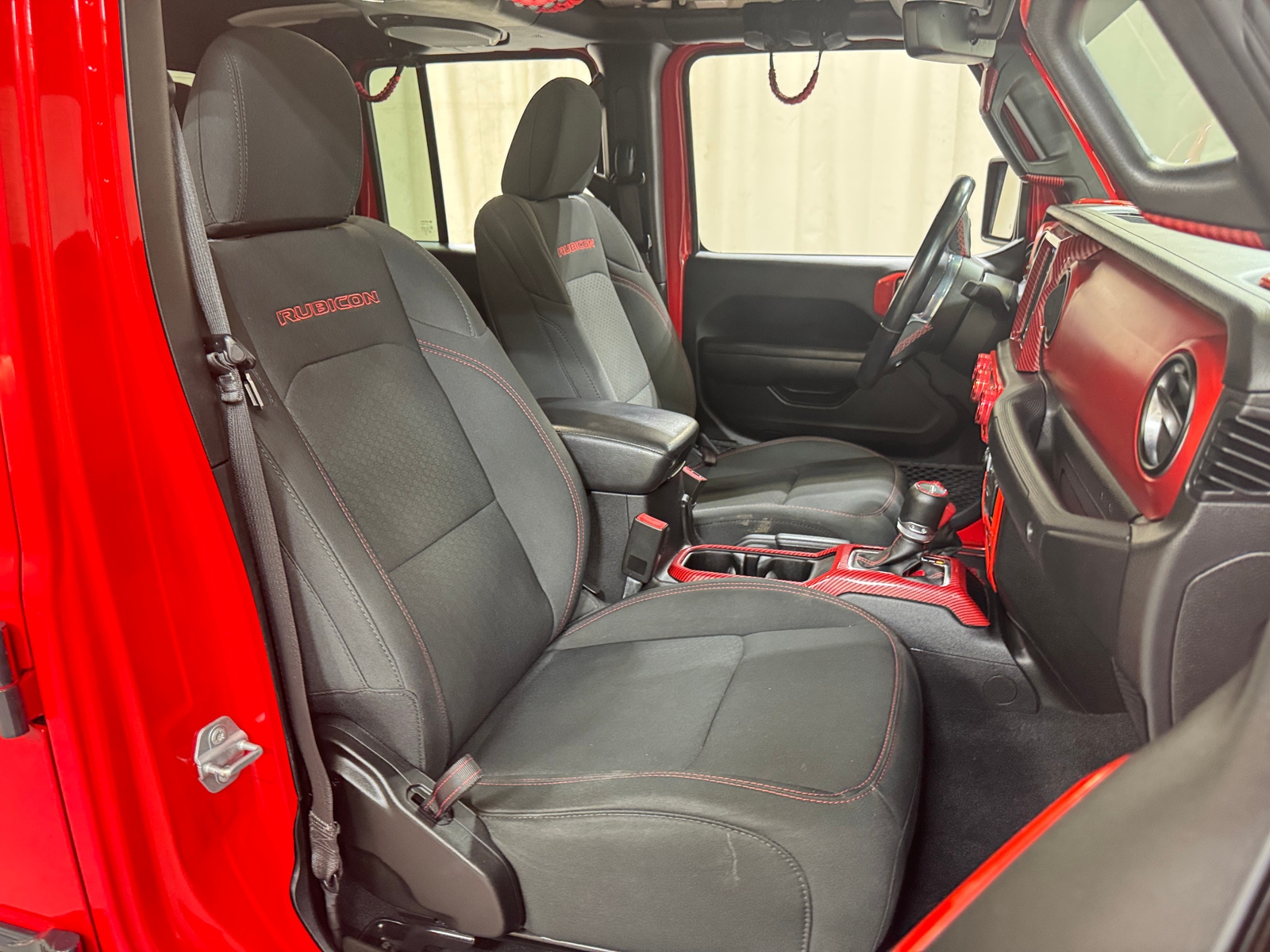 Thumbnail: 2021 Jeep Gladiator - 2