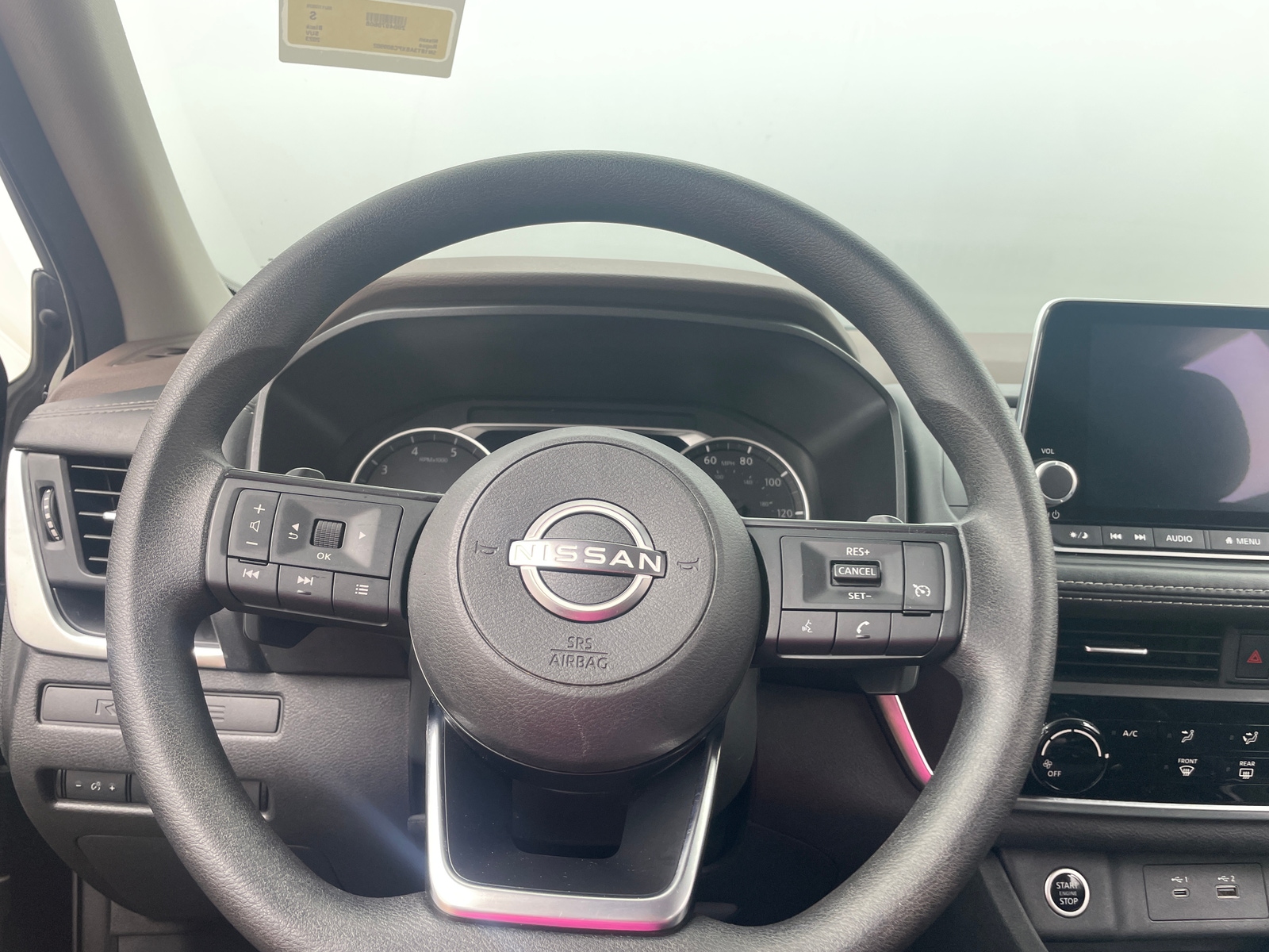 Thumbnail: 2023 Nissan Rogue - 5