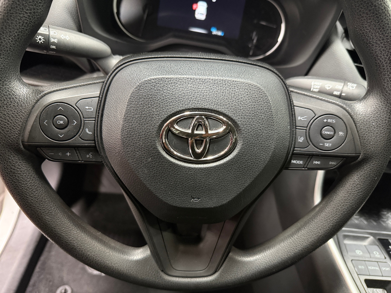 Thumbnail: 2023 Toyota RAV4 - 5