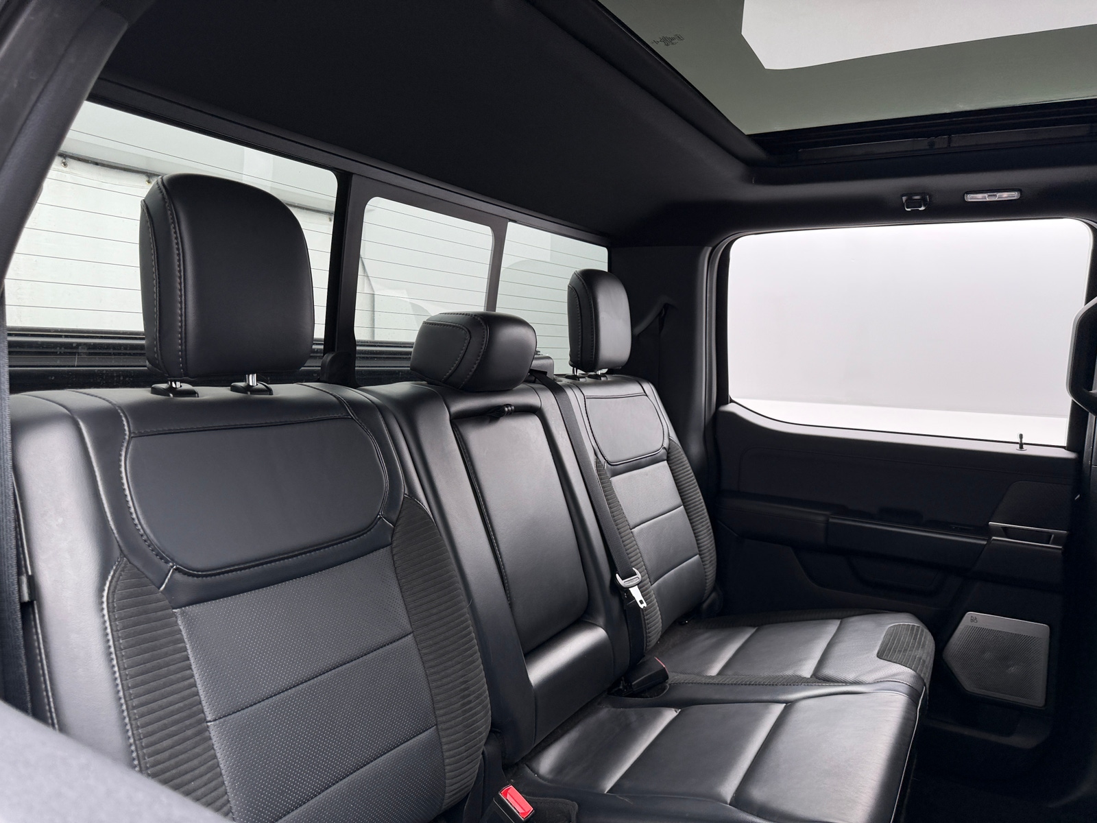 Thumbnail: 2023 Ford Econoline - 5
