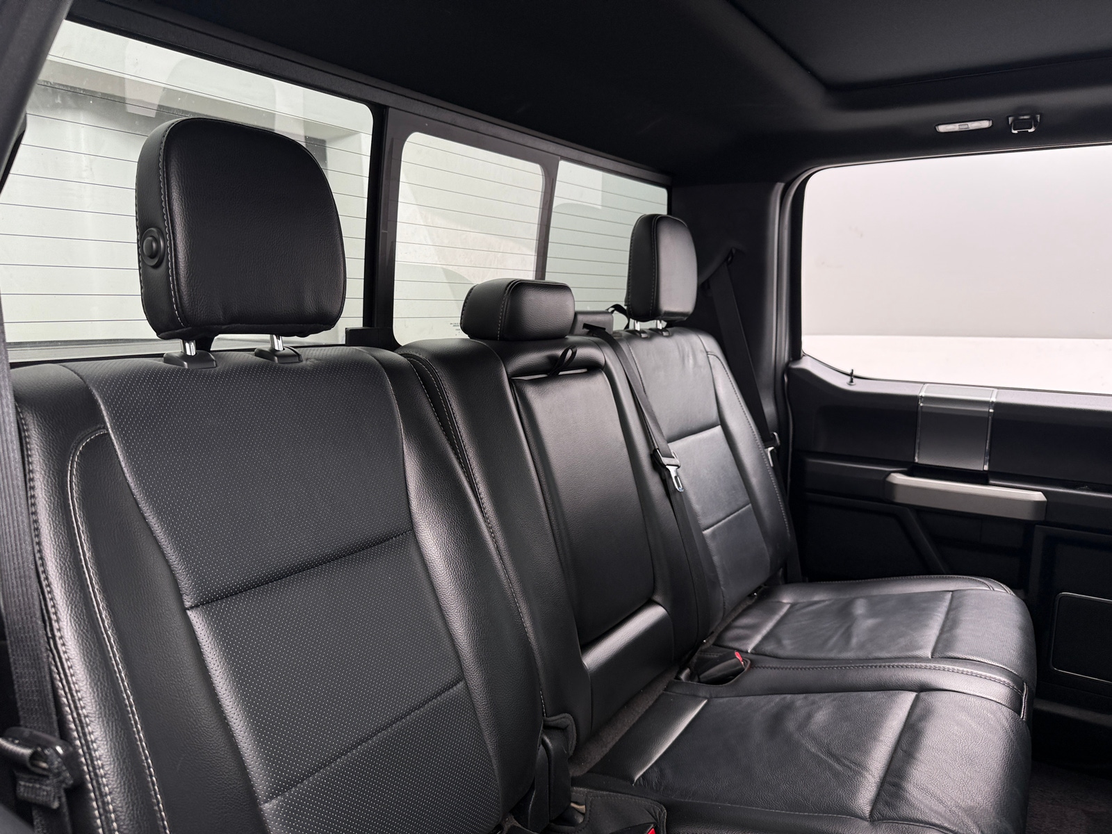 Thumbnail: 2017 Ford Econoline - 5