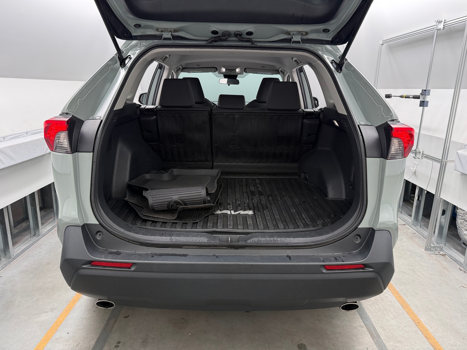 Thumbnail: 2023 Toyota RAV4 - 7