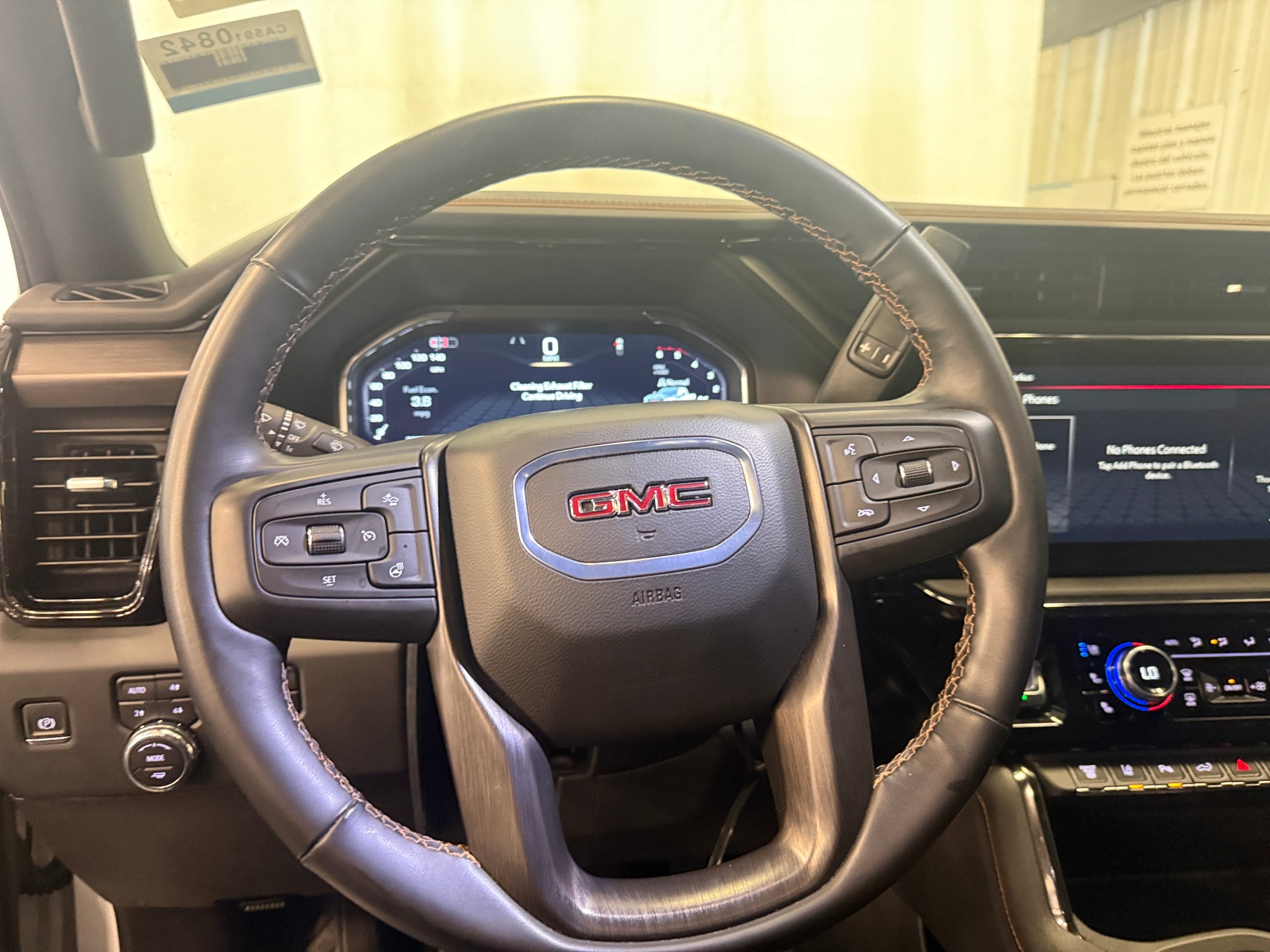 Thumbnail: 2024 GMC Sierra 2500 - 4