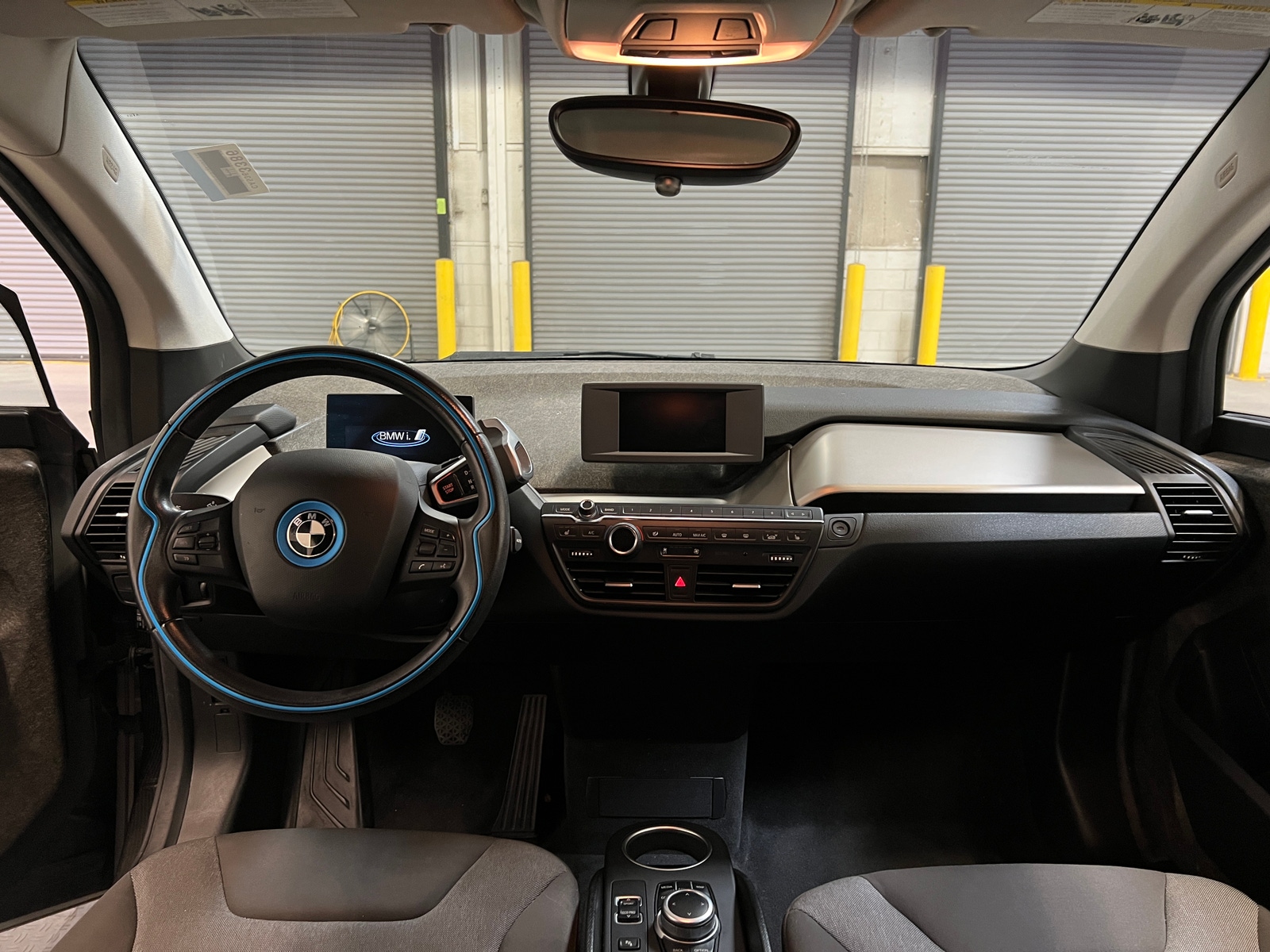 Thumbnail: 2019 BMW i3 - 3