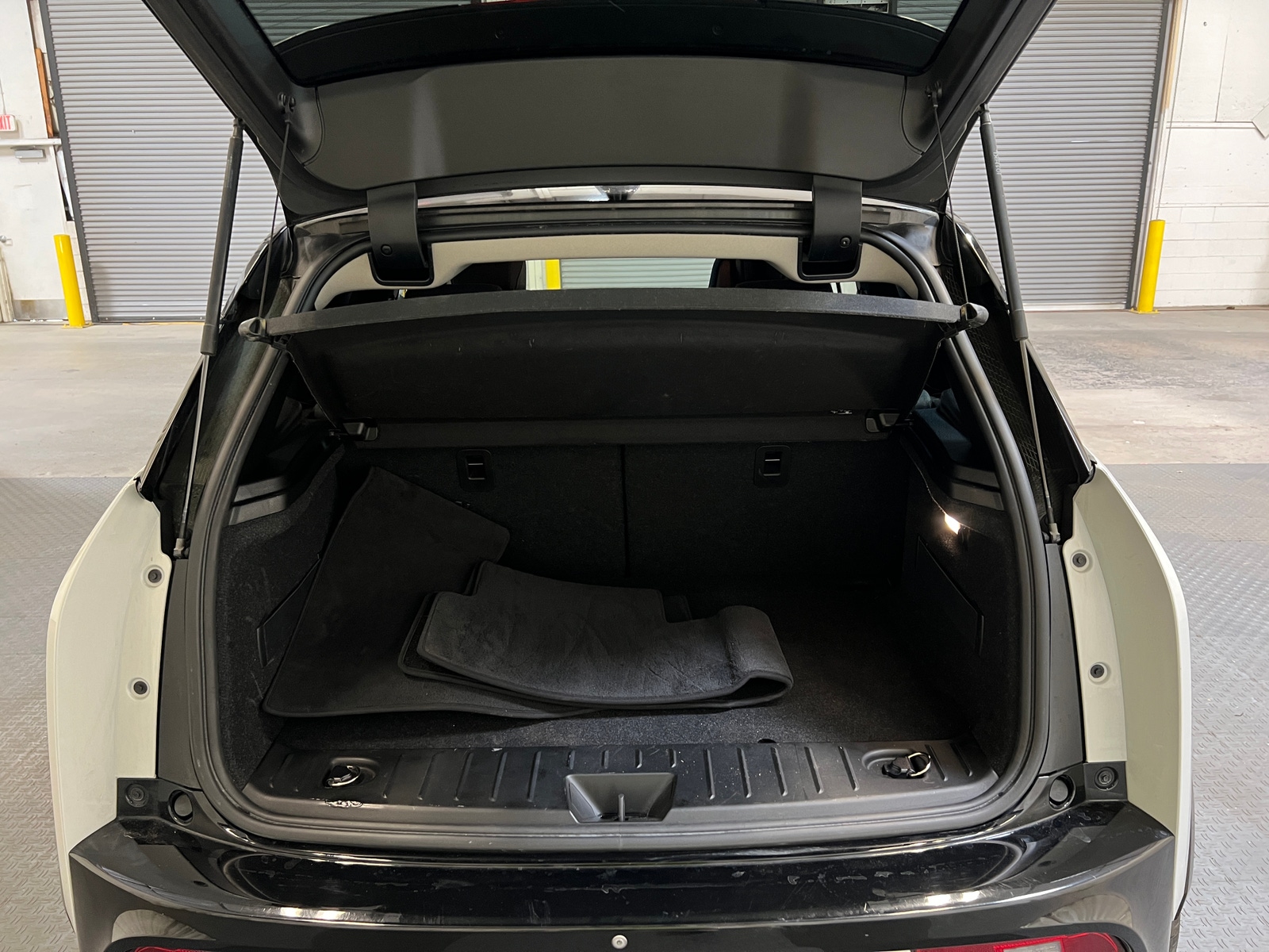 Thumbnail: 2019 BMW i3 - 7