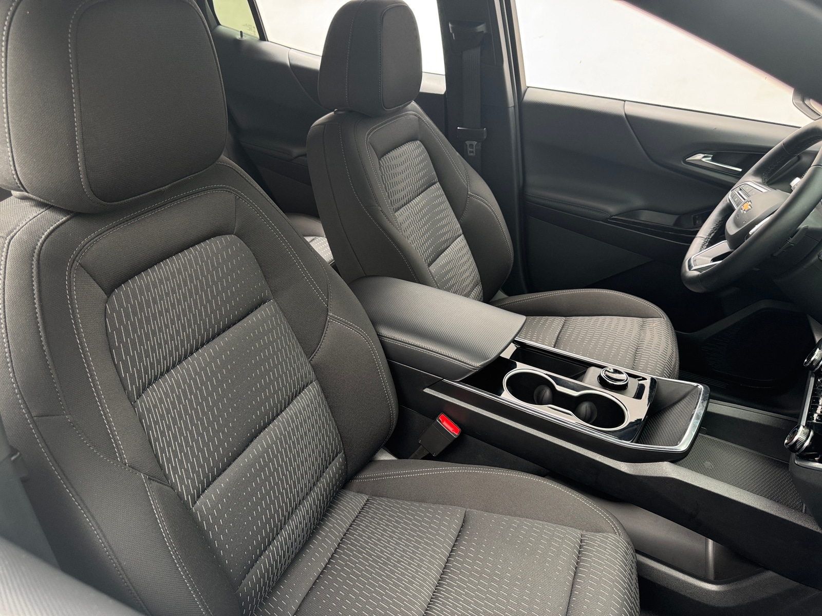 Thumbnail: 2026 Chevrolet Equinox - 2