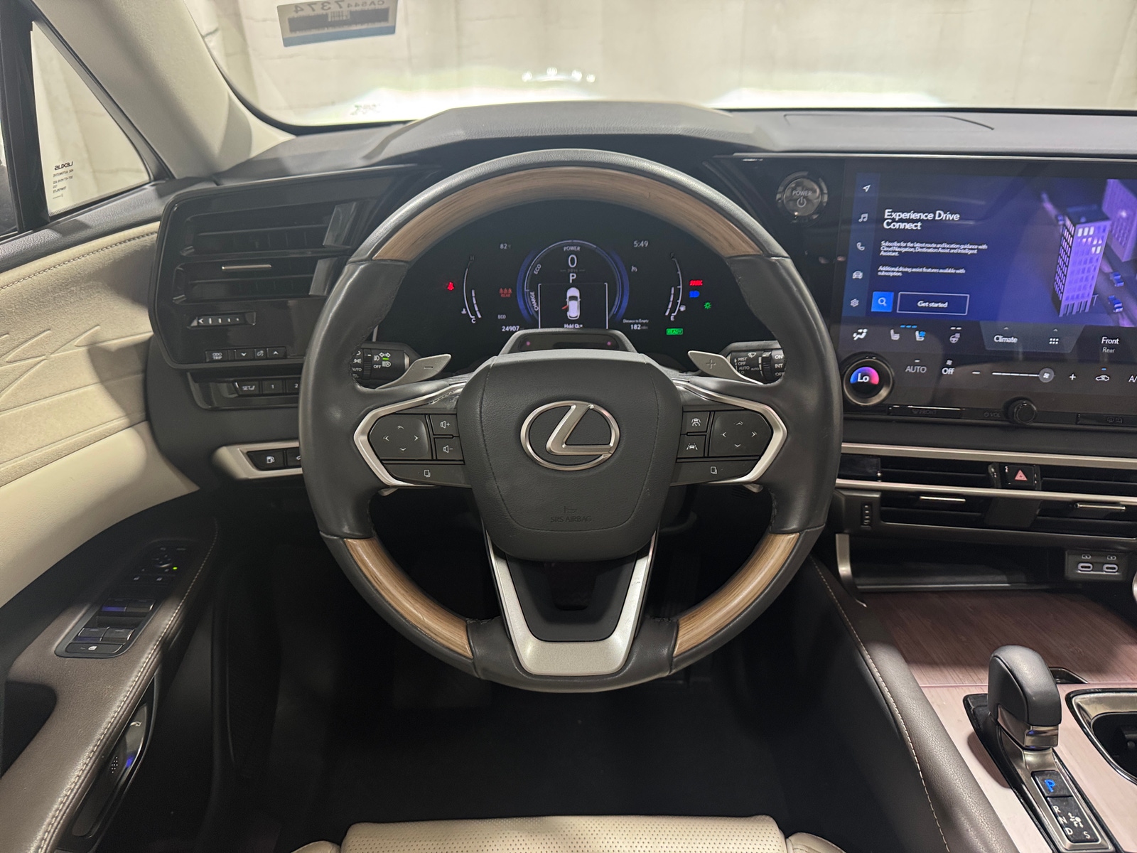 Thumbnail: 2023 Lexus RX - 4