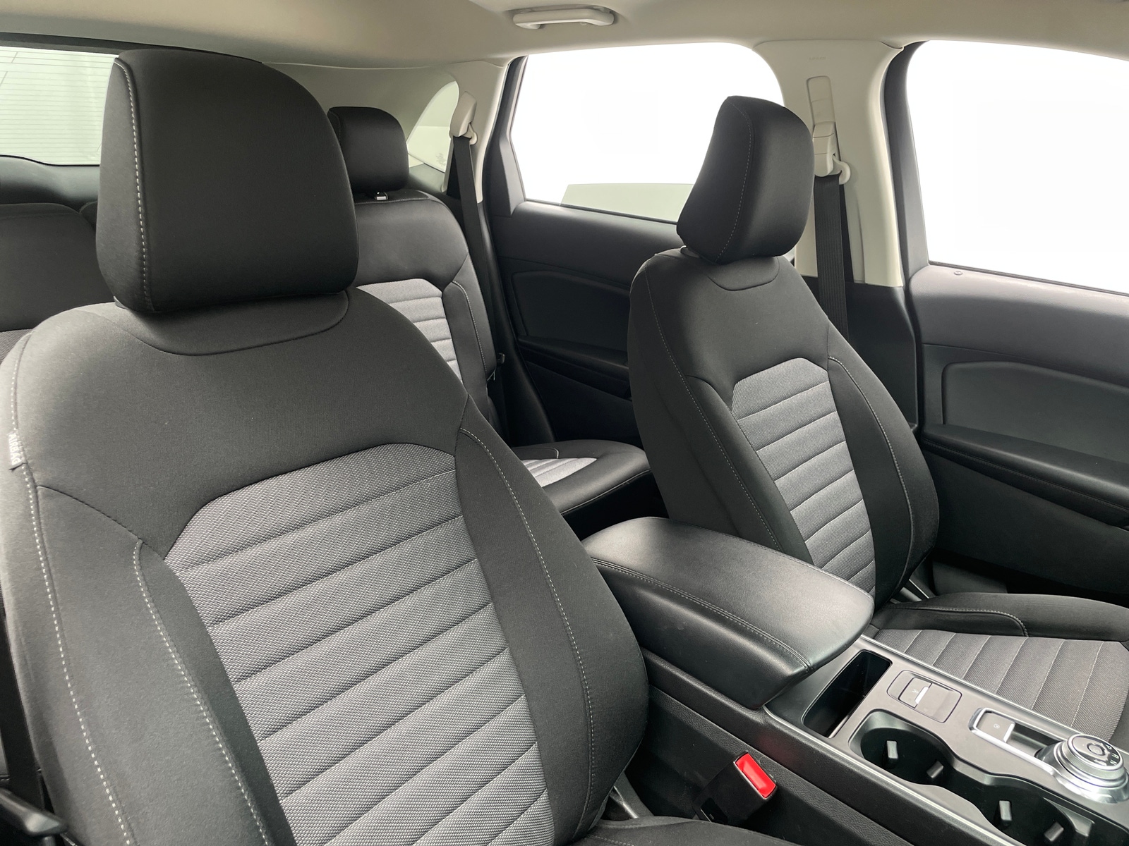 Thumbnail: 2022 Ford Edge - 2