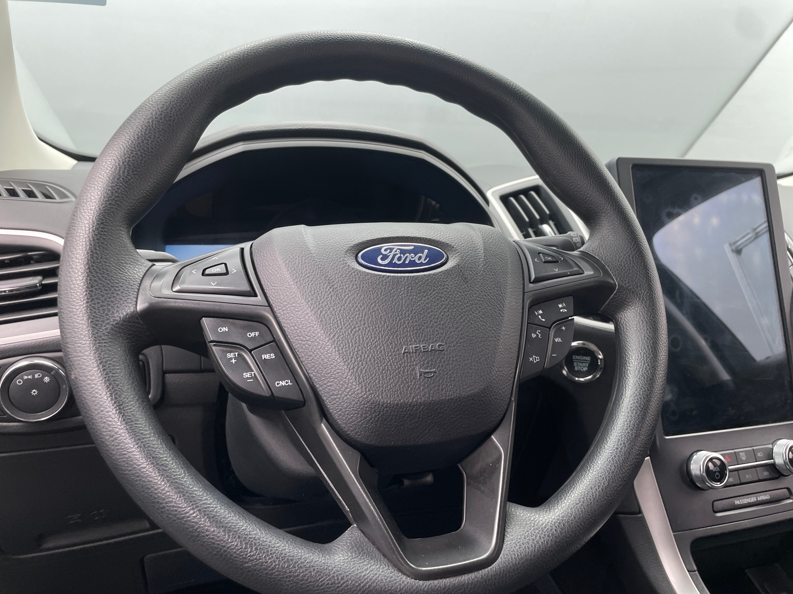 Thumbnail: 2022 Ford Edge - 5
