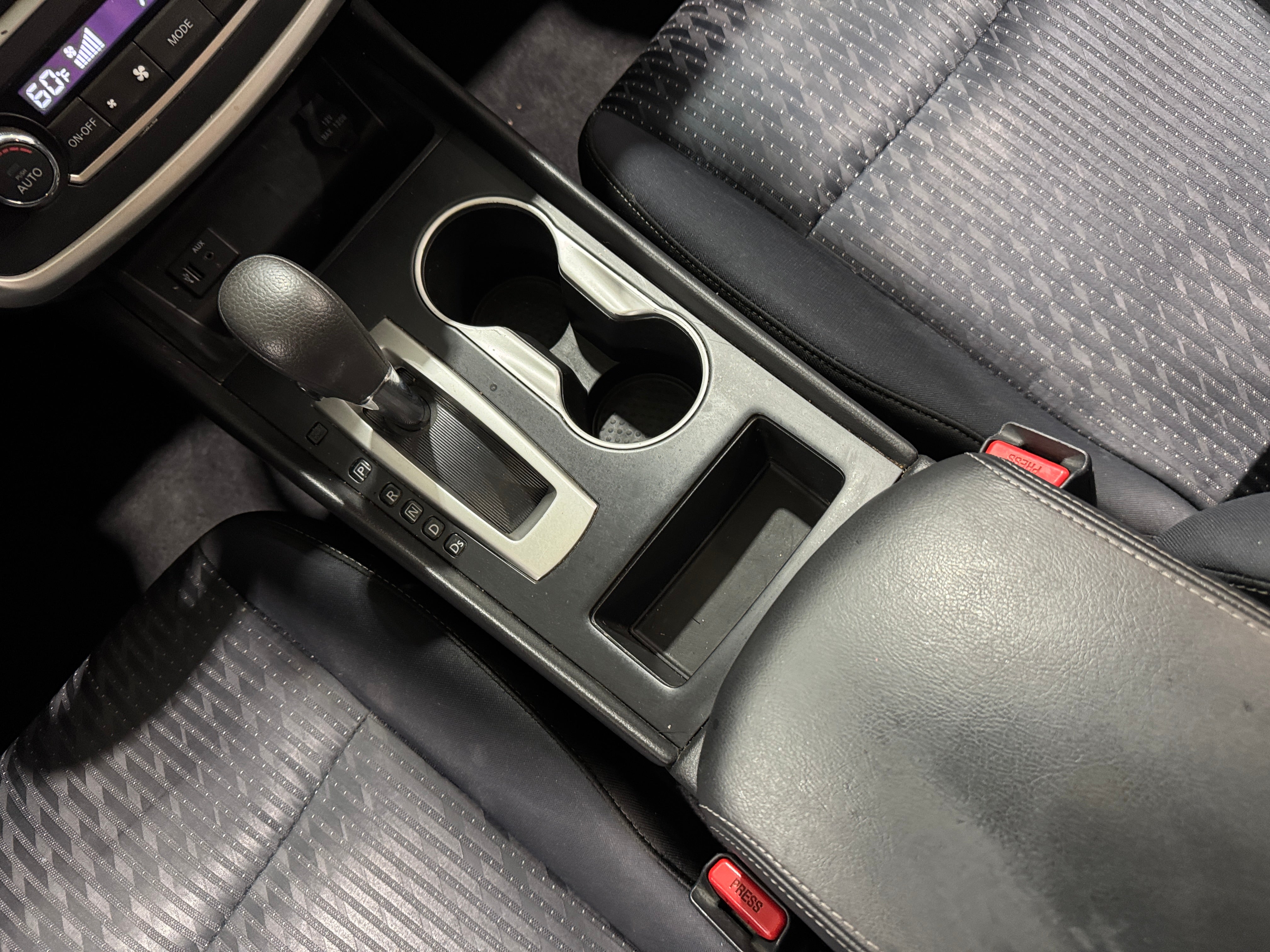2016 Nissan Altima SV - Photo 5