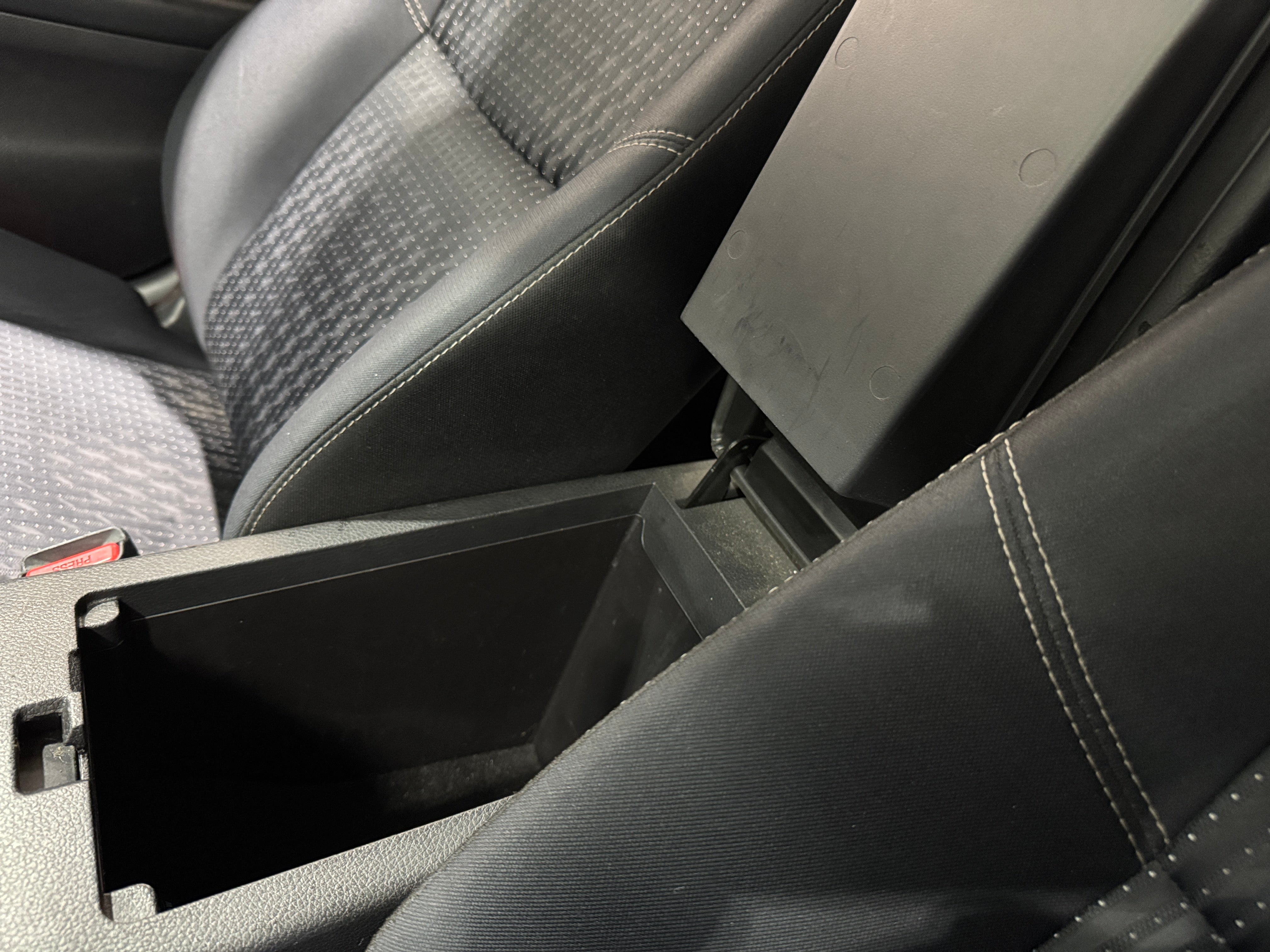 2016 Nissan Altima SV - Photo 14