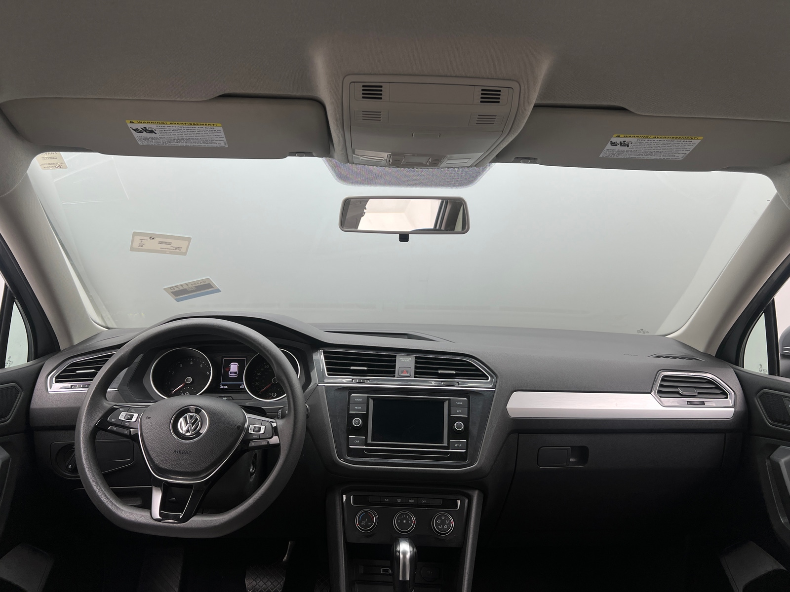 Thumbnail: 2019 Volkswagen Tiguan - 3