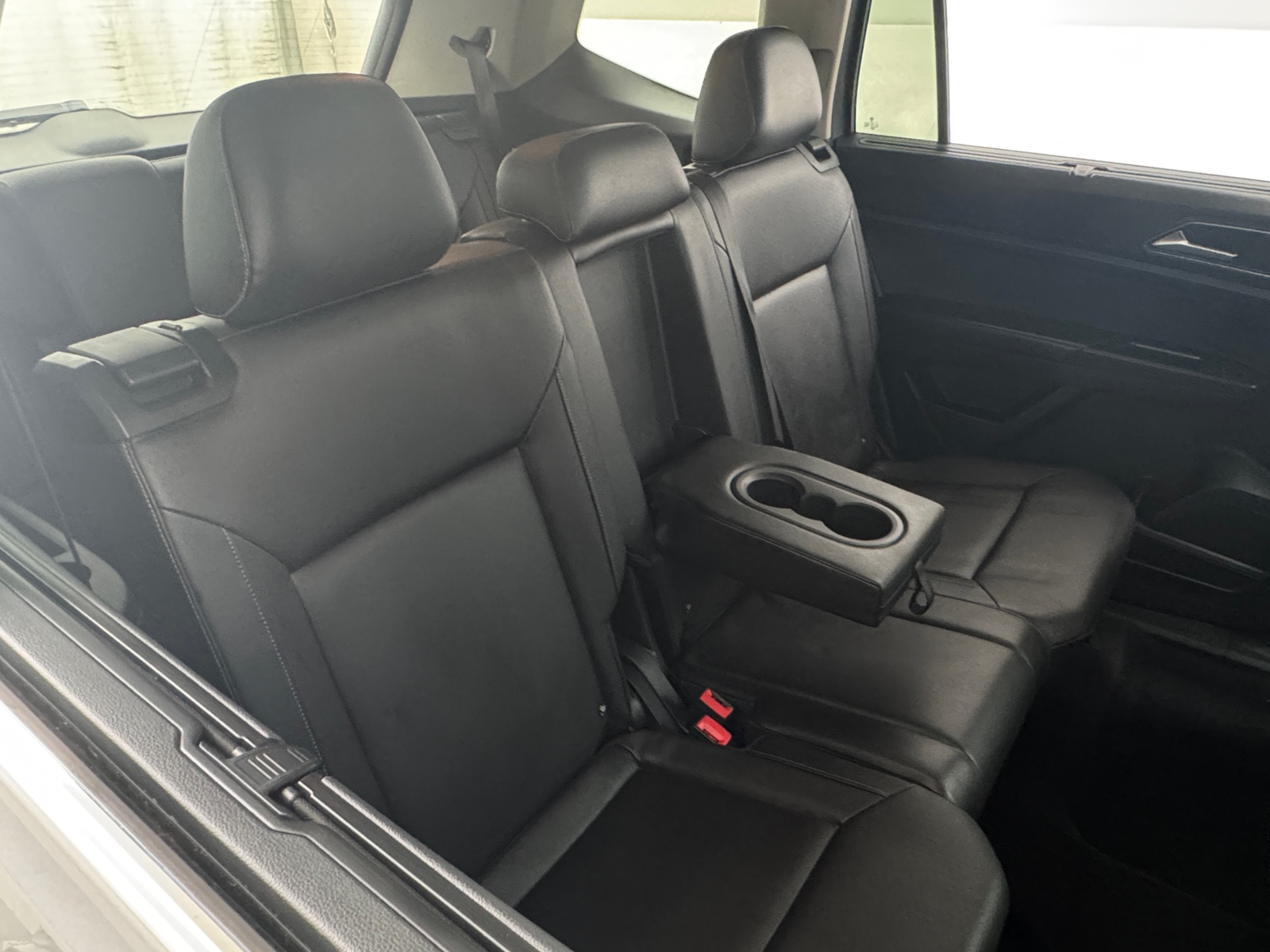 Thumbnail: 2018 Volkswagen Atlas - 6