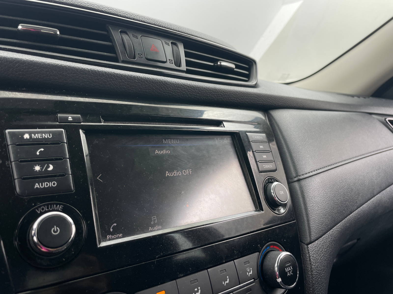 Thumbnail: 2019 Nissan Rogue - 4