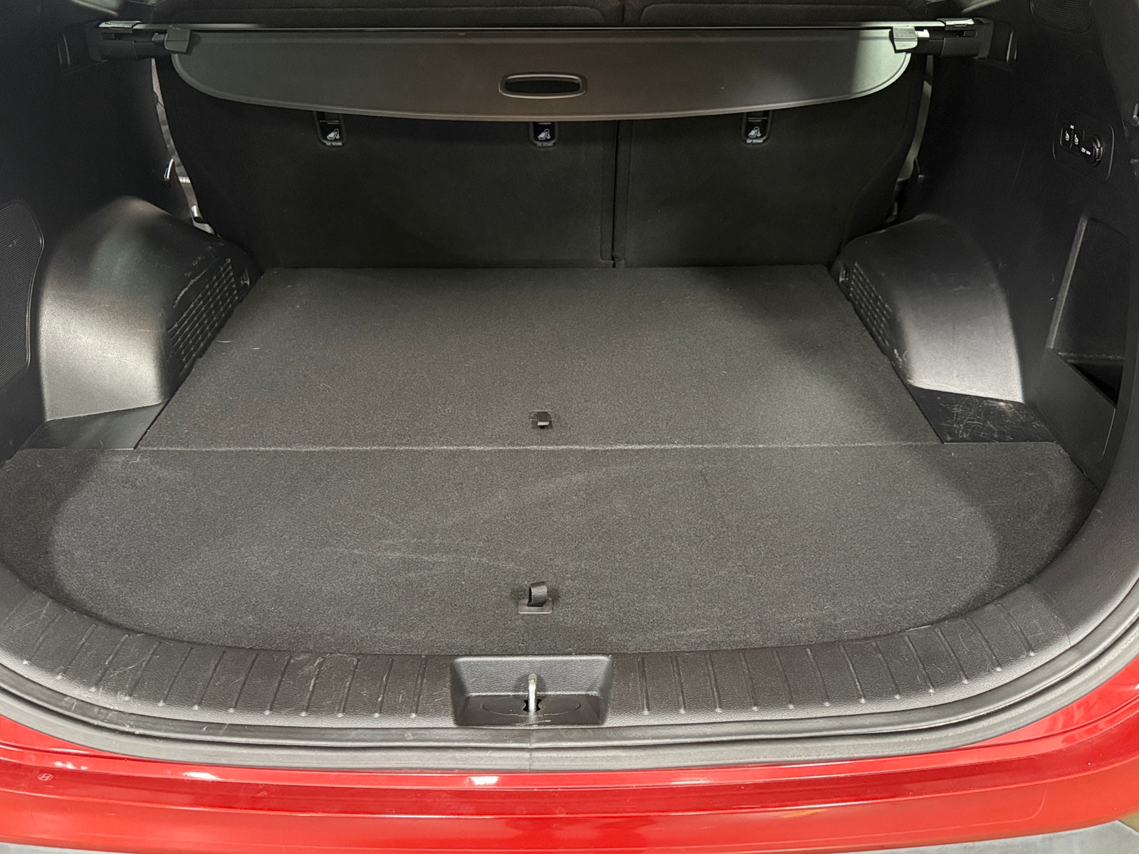 Thumbnail: 2020 Hyundai Santa Fe - 6