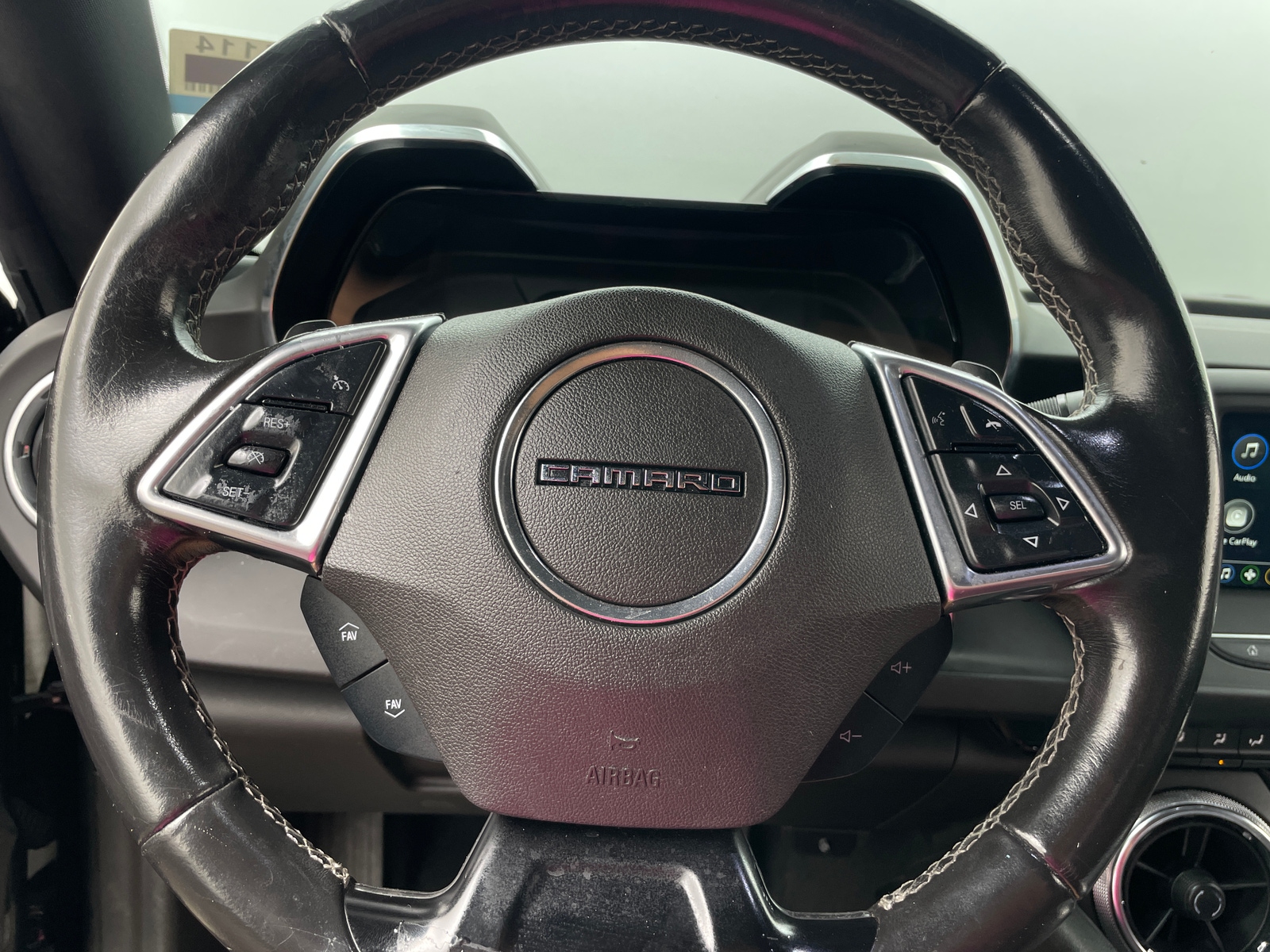Thumbnail: 2019 Chevrolet Camaro - 4