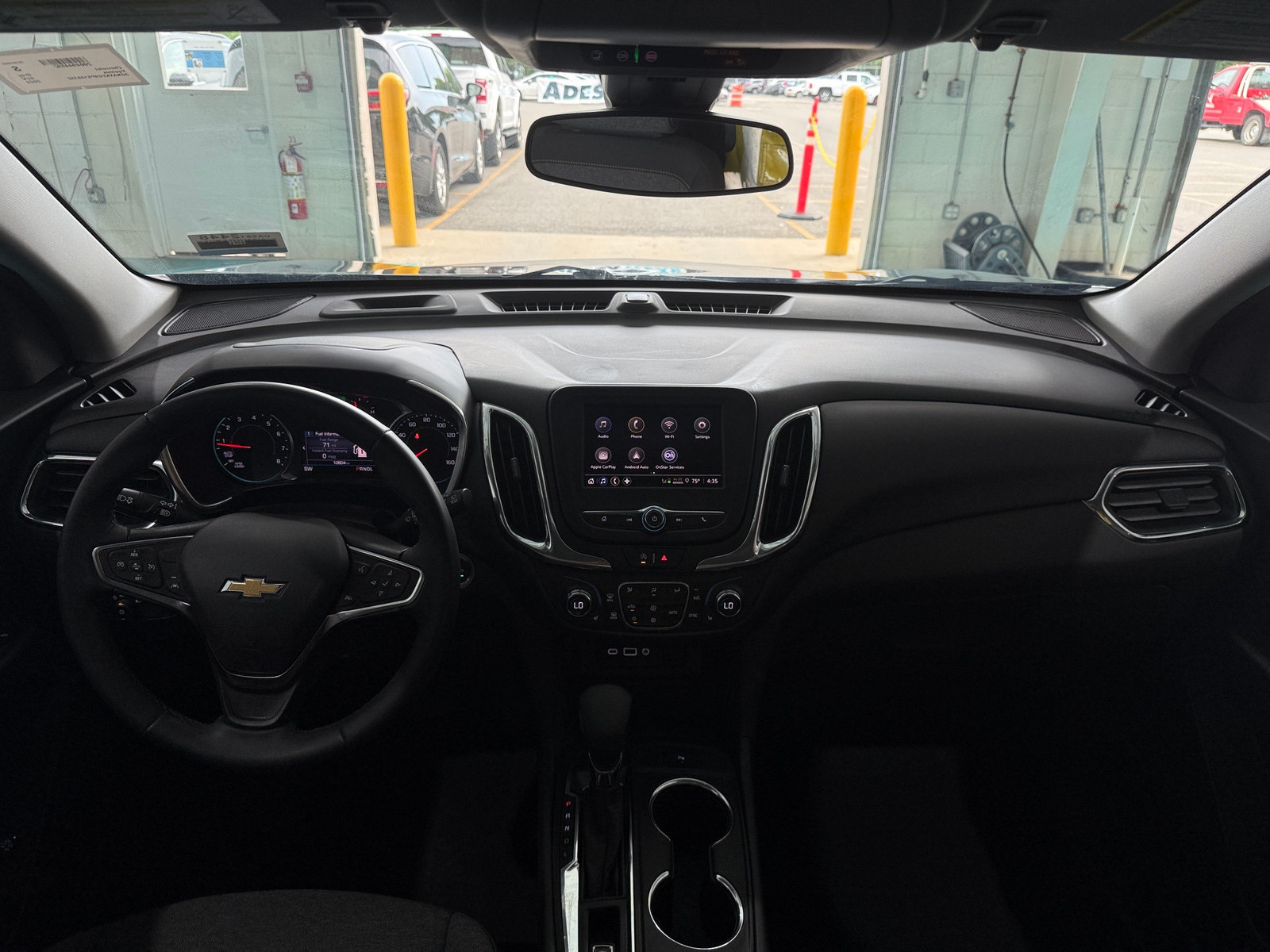 Thumbnail: 2023 Chevrolet Equinox - 3