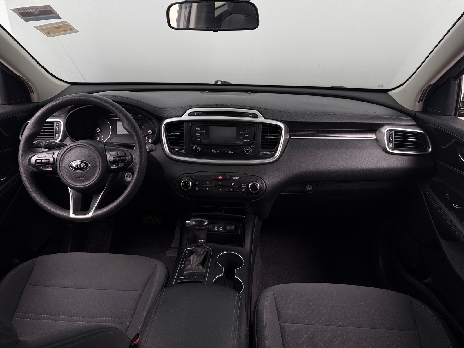 Thumbnail: 2016 Kia Sorento - 3