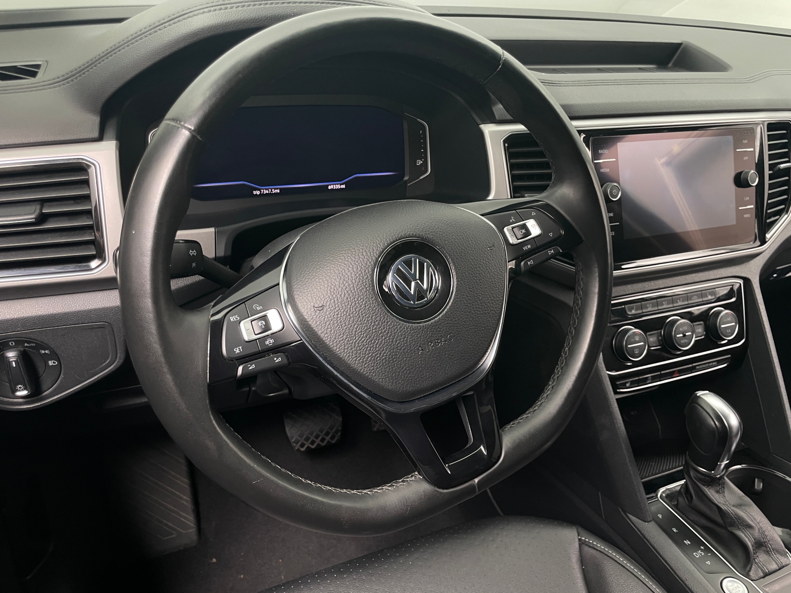 Thumbnail: 2019 Volkswagen Atlas - 4