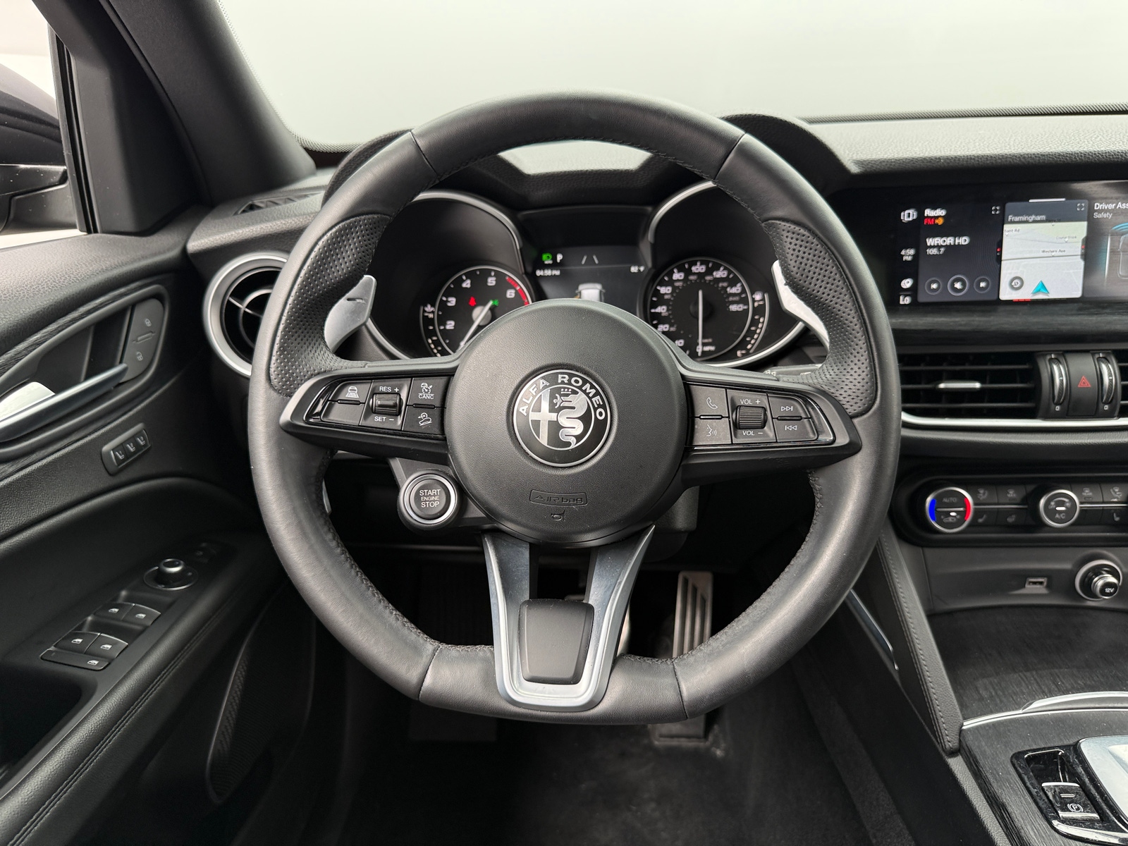 Thumbnail: 2022 Alfa Romeo Stelvio - 4