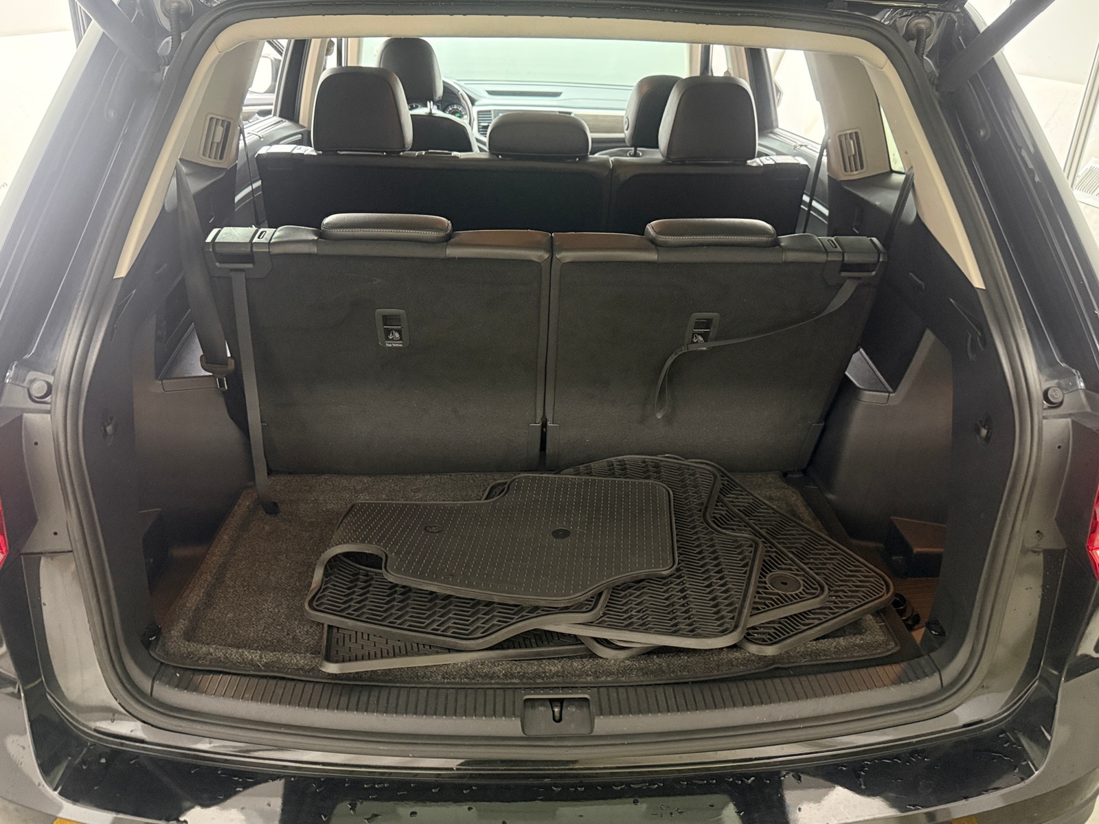 Thumbnail: 2018 Volkswagen Atlas - 6